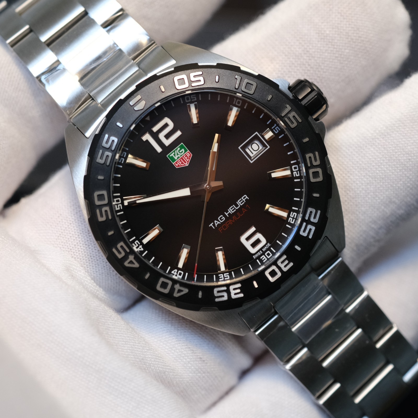 Original Full Set Unworn 41mm Tag Heuer Formula 1 WAZ1110.BA0875 men’s watch