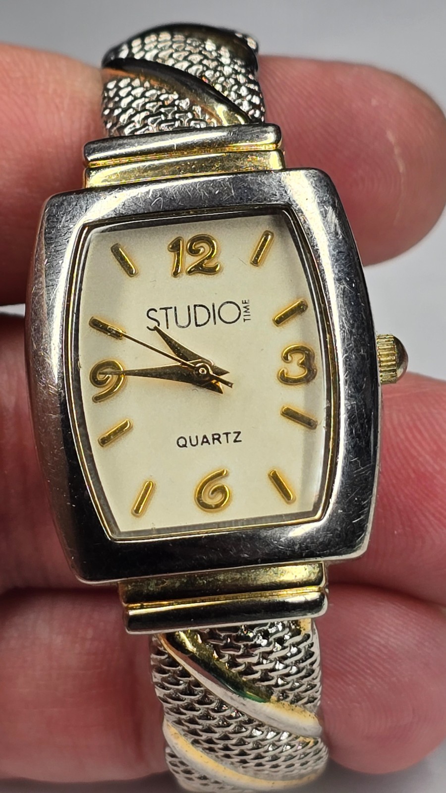 STUDIO Time STD950T Cuff Bracelet Quartz Analog Women’s Watch Sz. 6″ New Battery