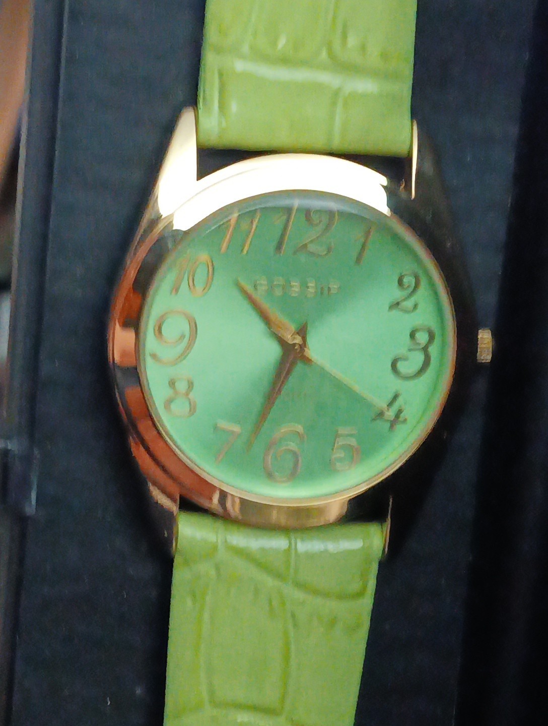 Gossip Green Dial Gold Tone Watch 35mm, Genuine Leather Band Japan Movt . NIB.