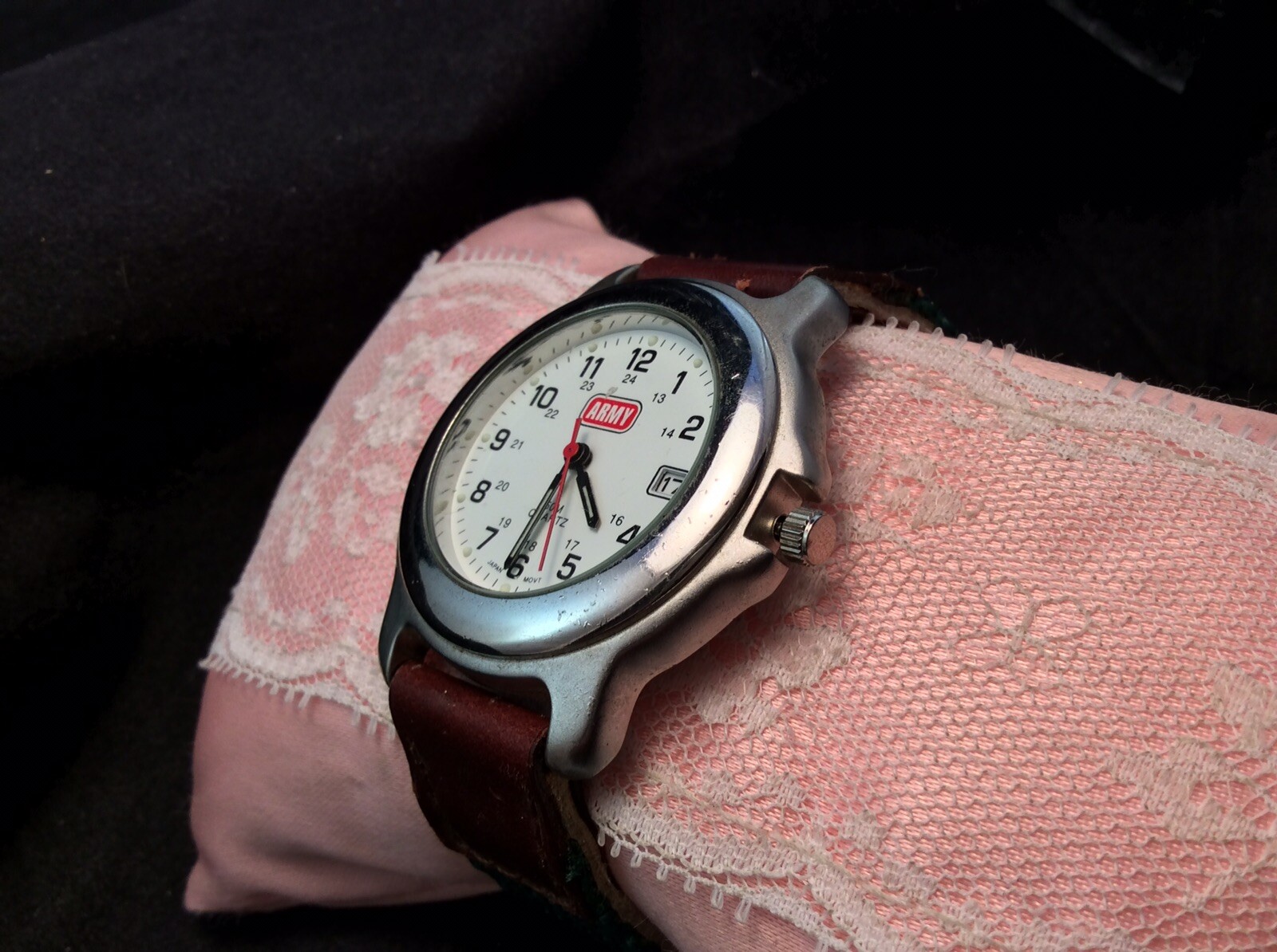 Very Nice Working ARMY Quartz Watch With Military Time Leather & Canvas Band