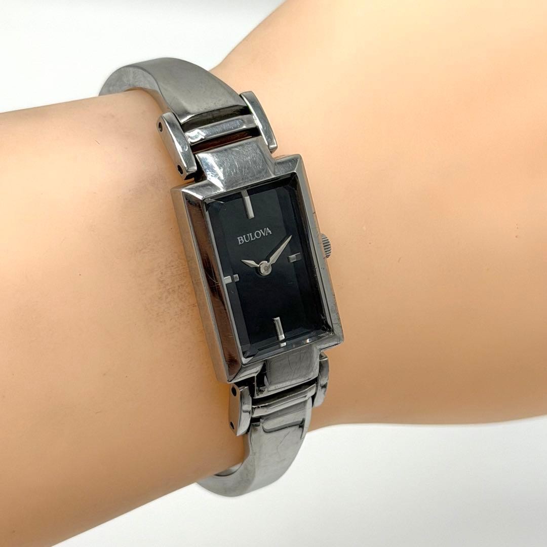 Bulova 96L156 Rectangular Black Dial Ladies Quartz Wristwatch Japan 07540