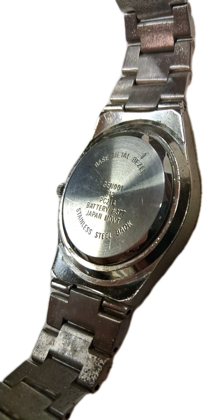 Collectable 2005 California Quarter Watch 2 Tone Silver/Gold Excellent Condition