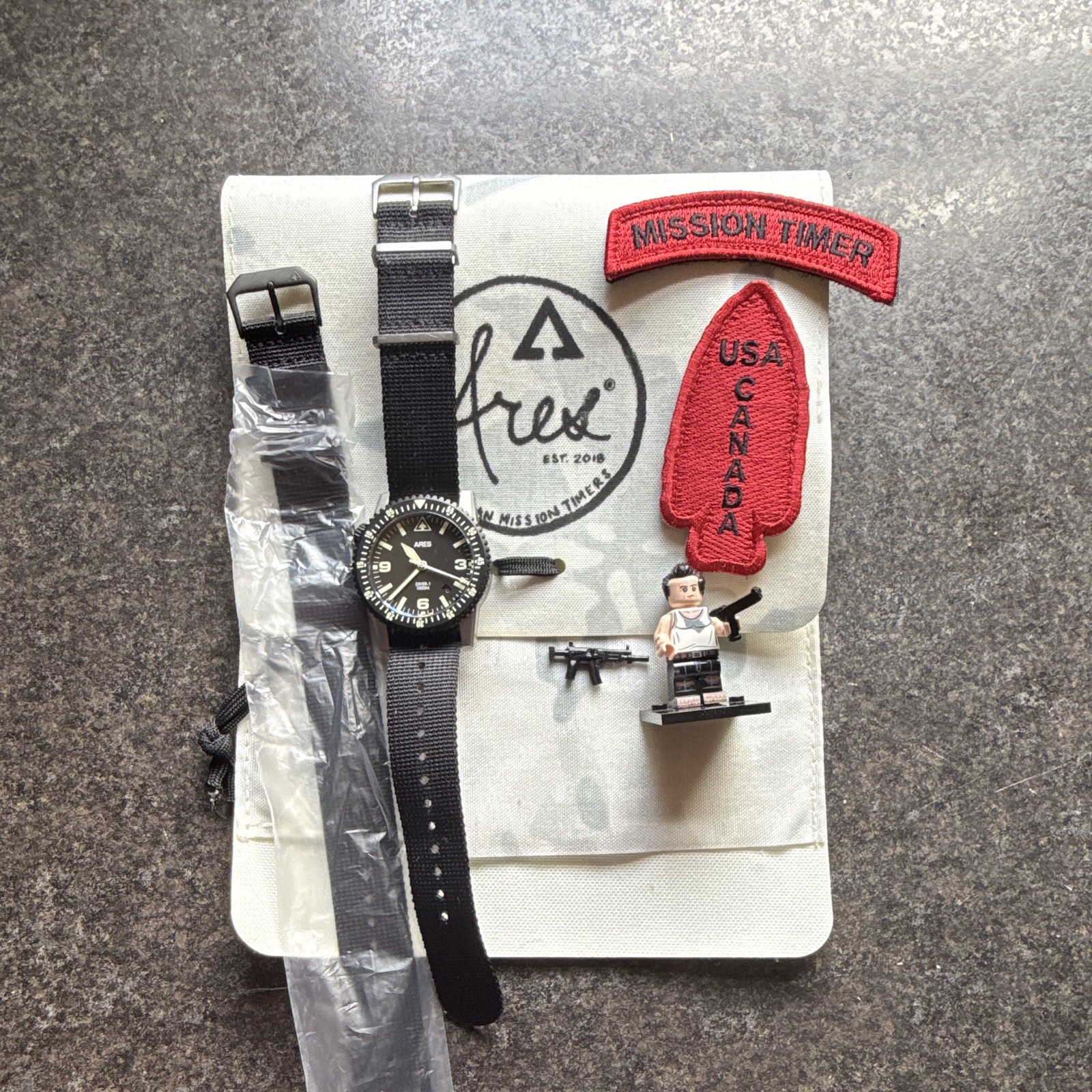 Ares DIVER-1 mission timer 1000m Quartz Diver Watch Black Dial Nylon Strap