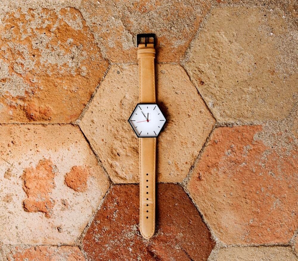 SOLGAARD HEX WRISTWATCH THE CONDUCTOR ONE GENUINE LEATHER ANALOG MEN WOMEN WATCH