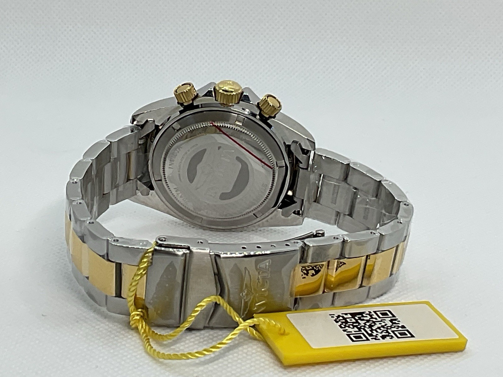 New Old Stock!! Invicta Speedway Watch Mod# 38288 220 Natural Diamonds!! 39.5mm