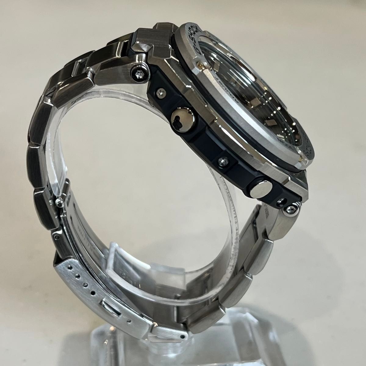 CASIO G SHOCK GST W110 Black Gold Radio Solar Complete Set