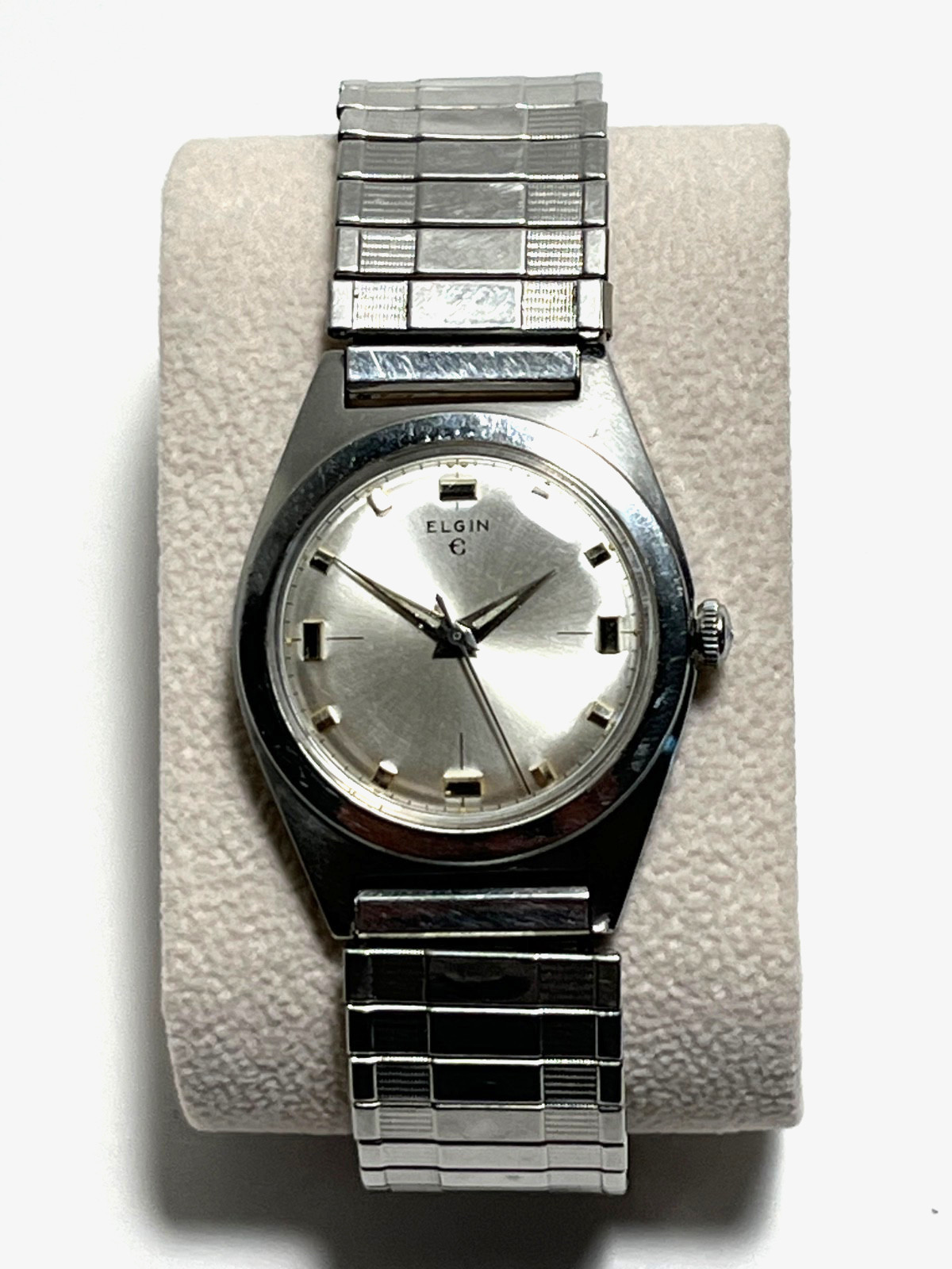 Vintage 1960s Elgin 823 Manual Watch Stainless Steel Case Speidel Band Runs