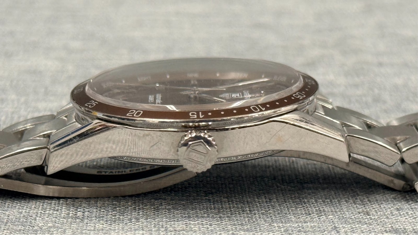 TAG Heuer Carrera Calibre 5 WV211N Men’s Wristwatch 39 mm