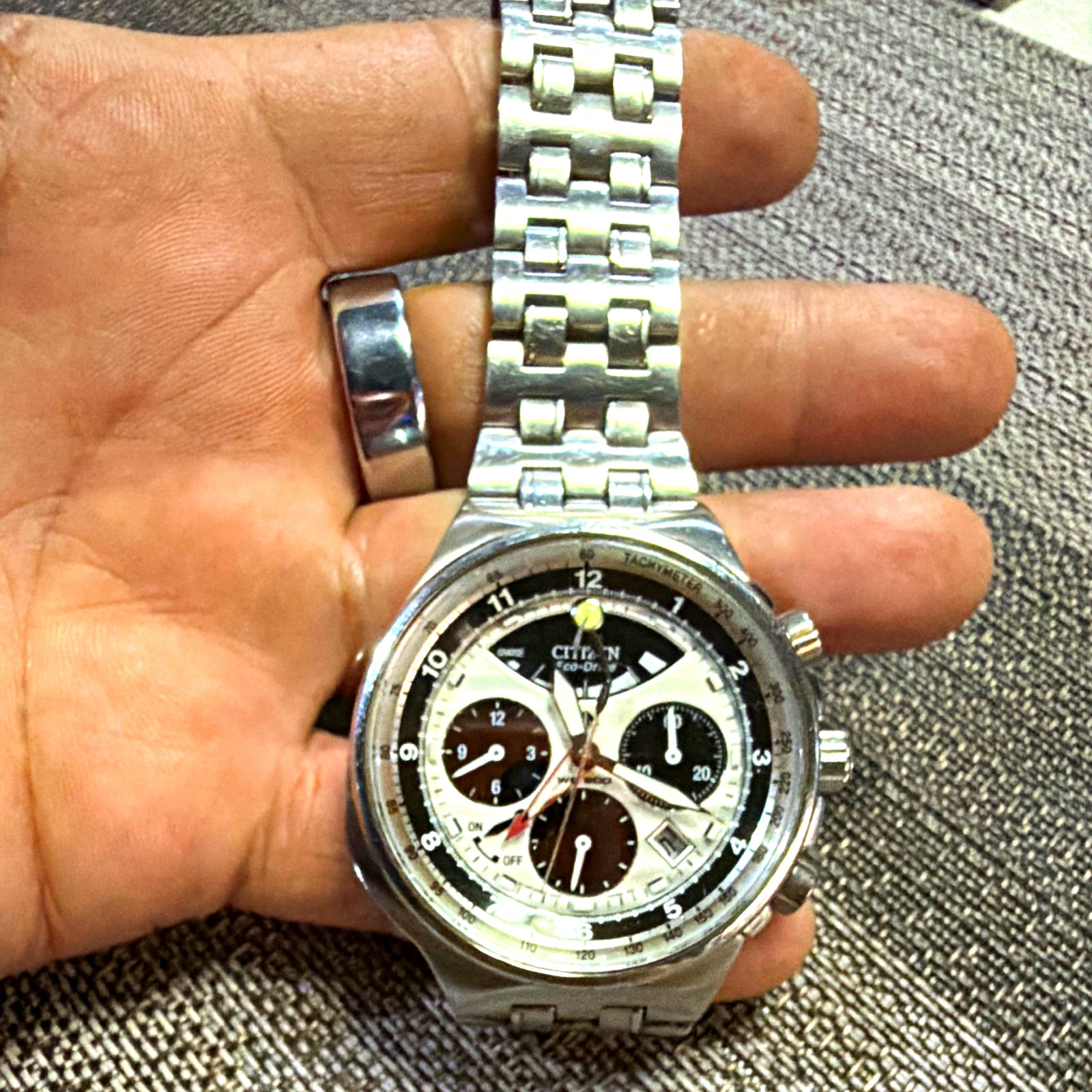 Citizen Eco-Drive Chronograph Date Tachymeter WR100 Silver SS Bracelet Watch