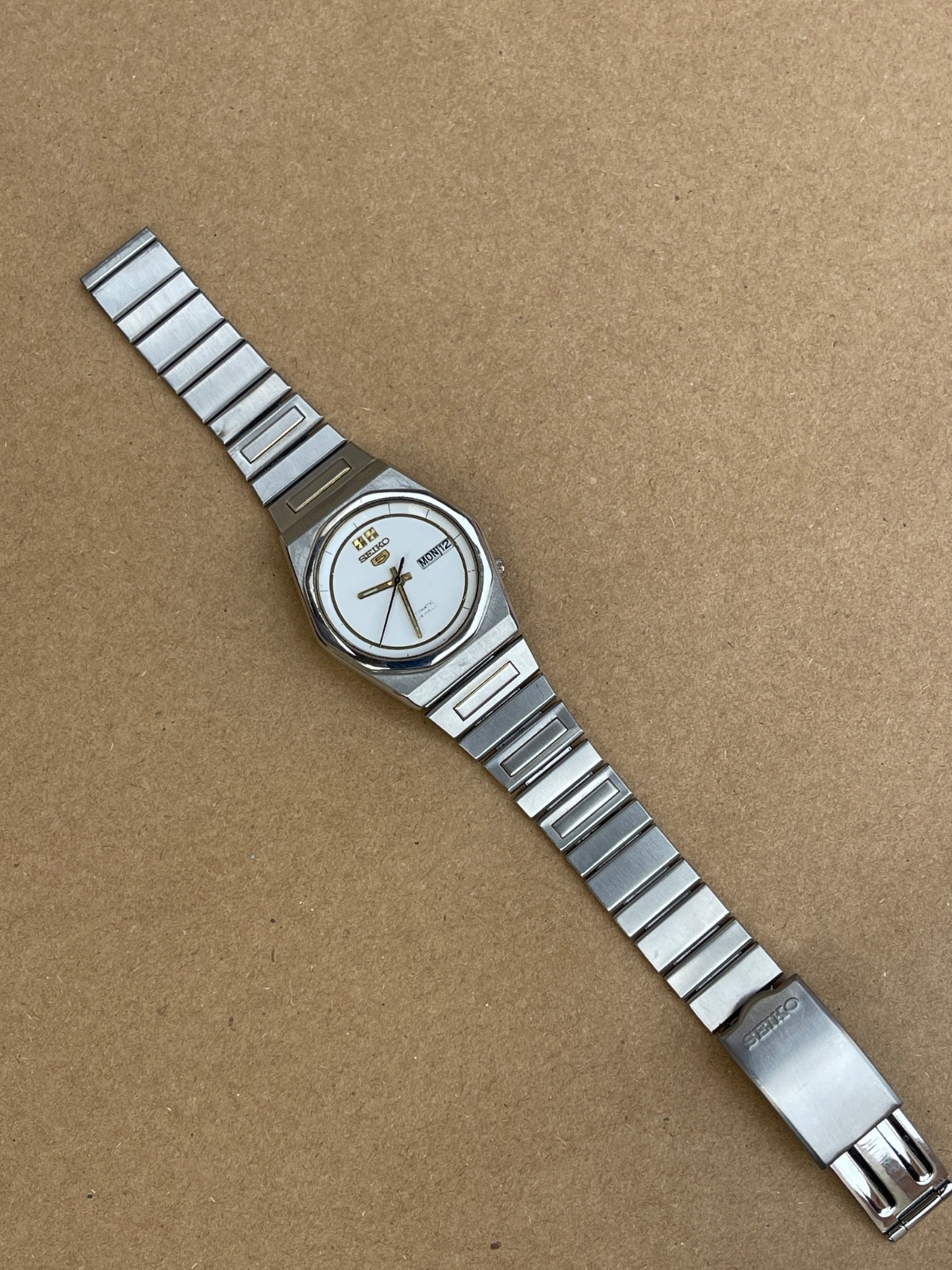 Seiko 5 6309 Vintage Automatic Day-Date 23 Jewels Japan Men’s Watch