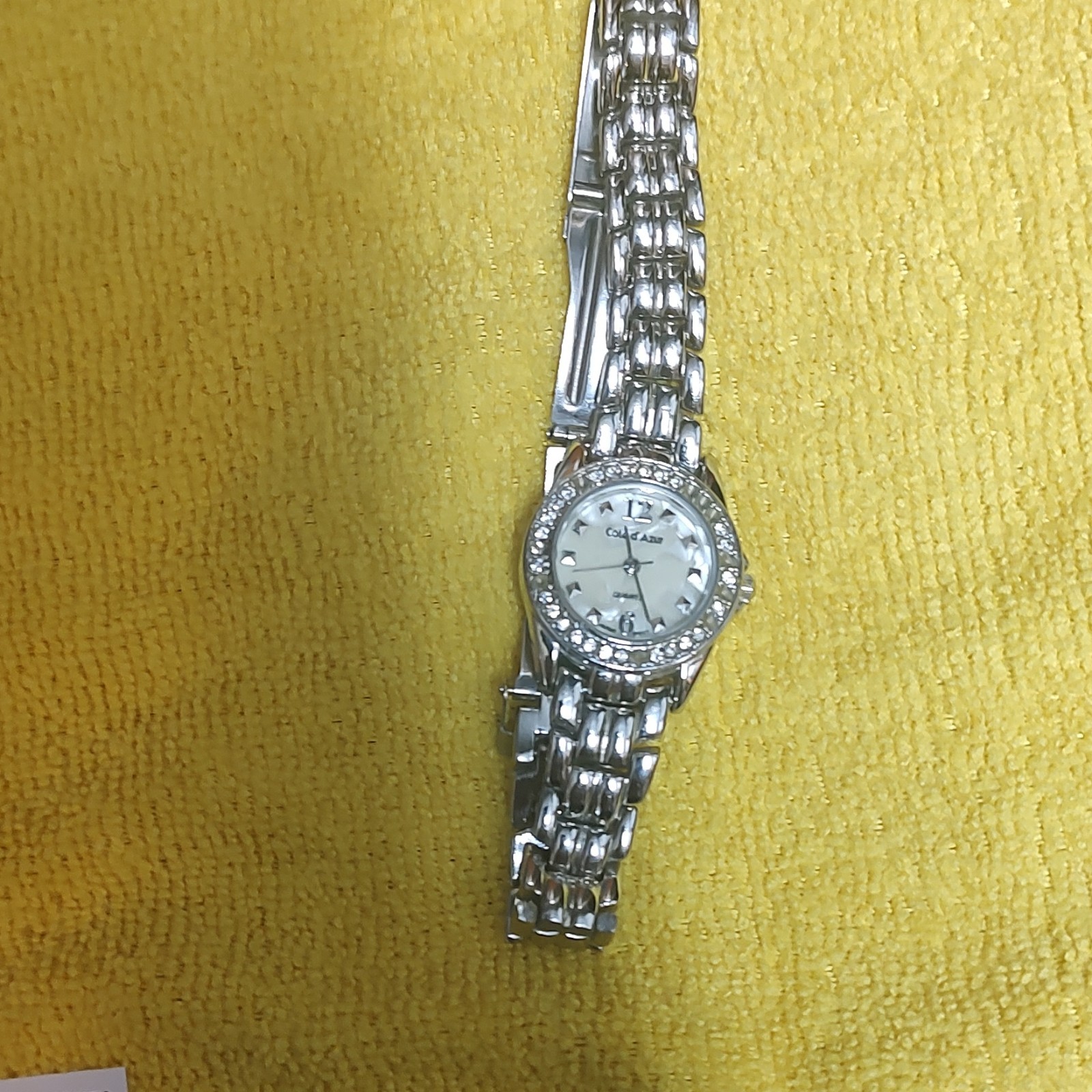 Côte d’Azur Women’s Wristwatch, Silver Stainless Steel, Mother of Pearl Dial, Q…