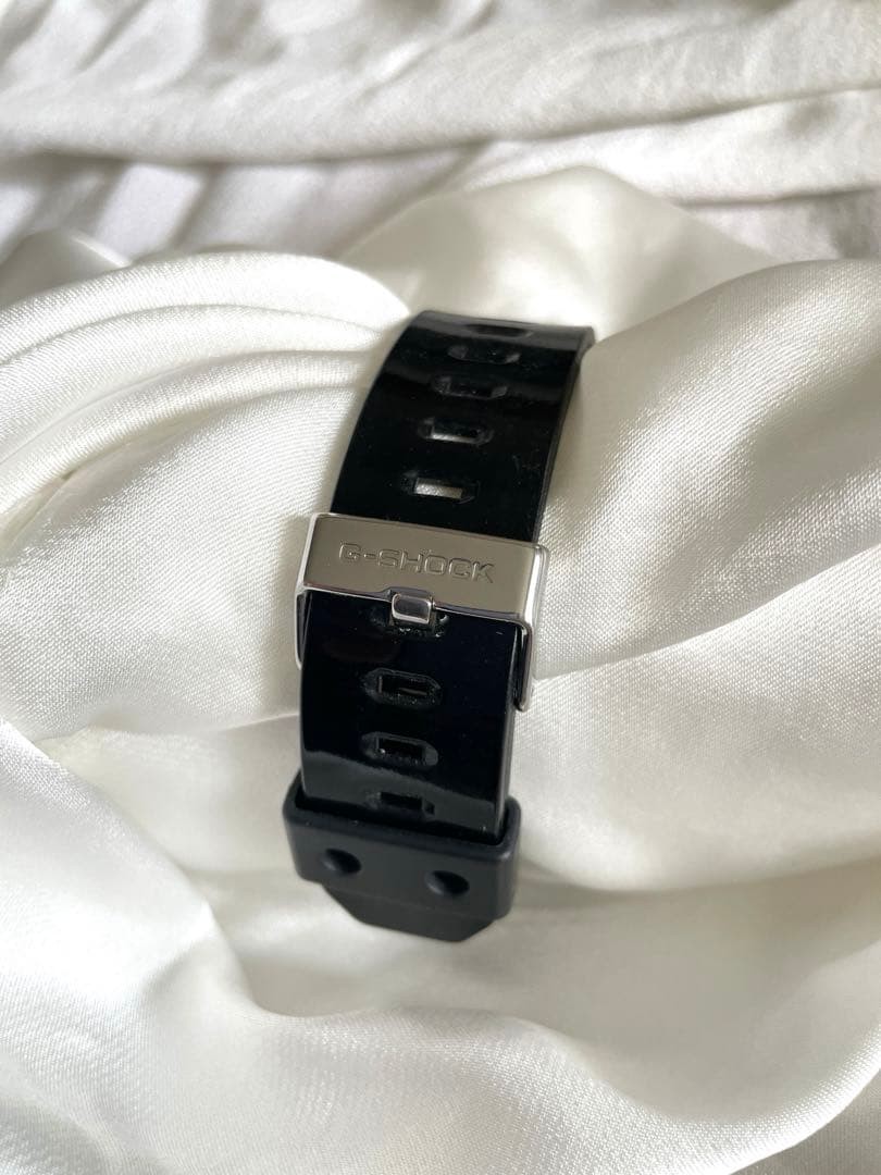 CASIO G-SHOCK GA-200BW watch