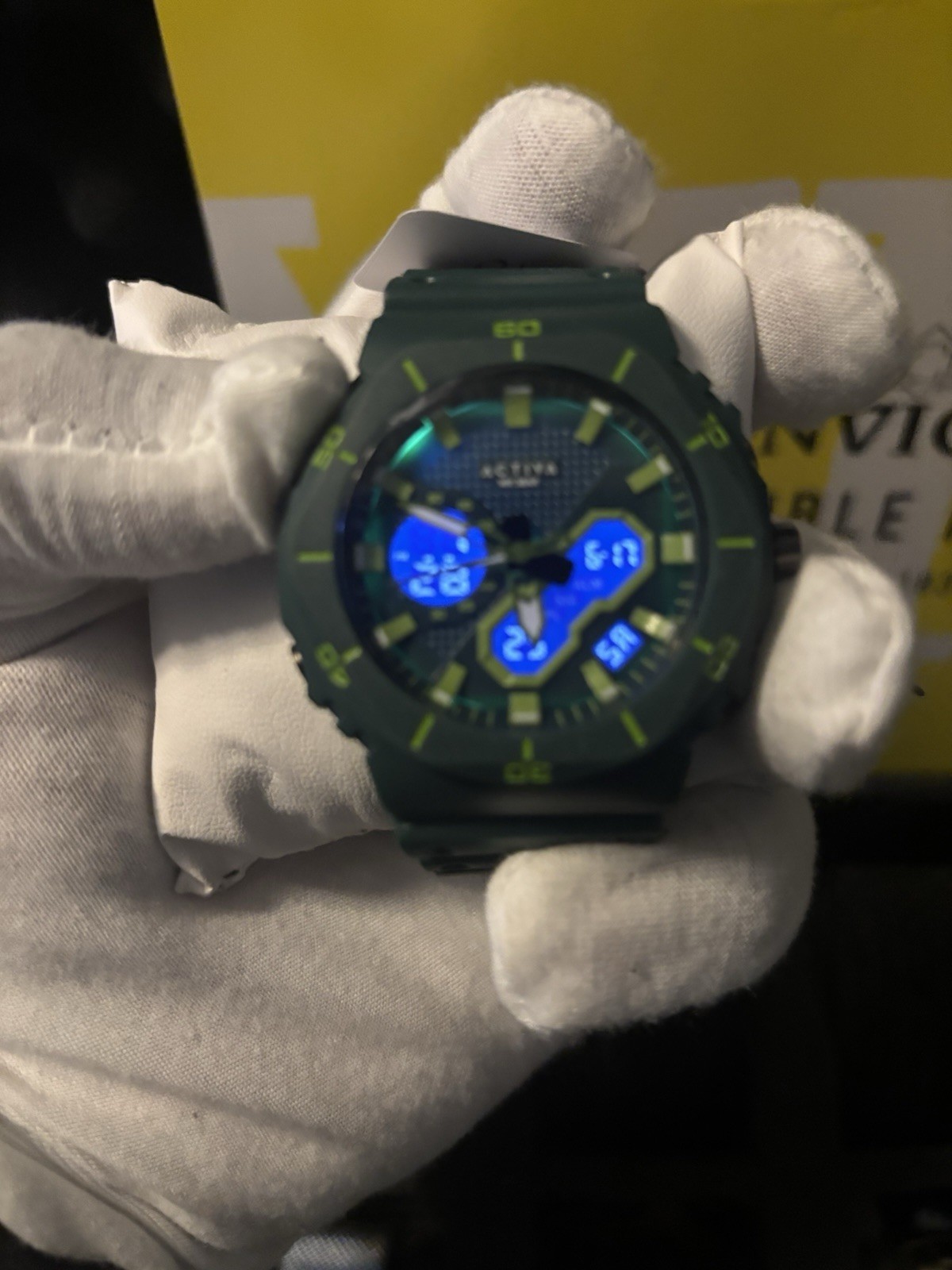 Activa Analog-Digital Quartz Green/Black Dial Resin Strap 50m 48-51.9mm w/ Box