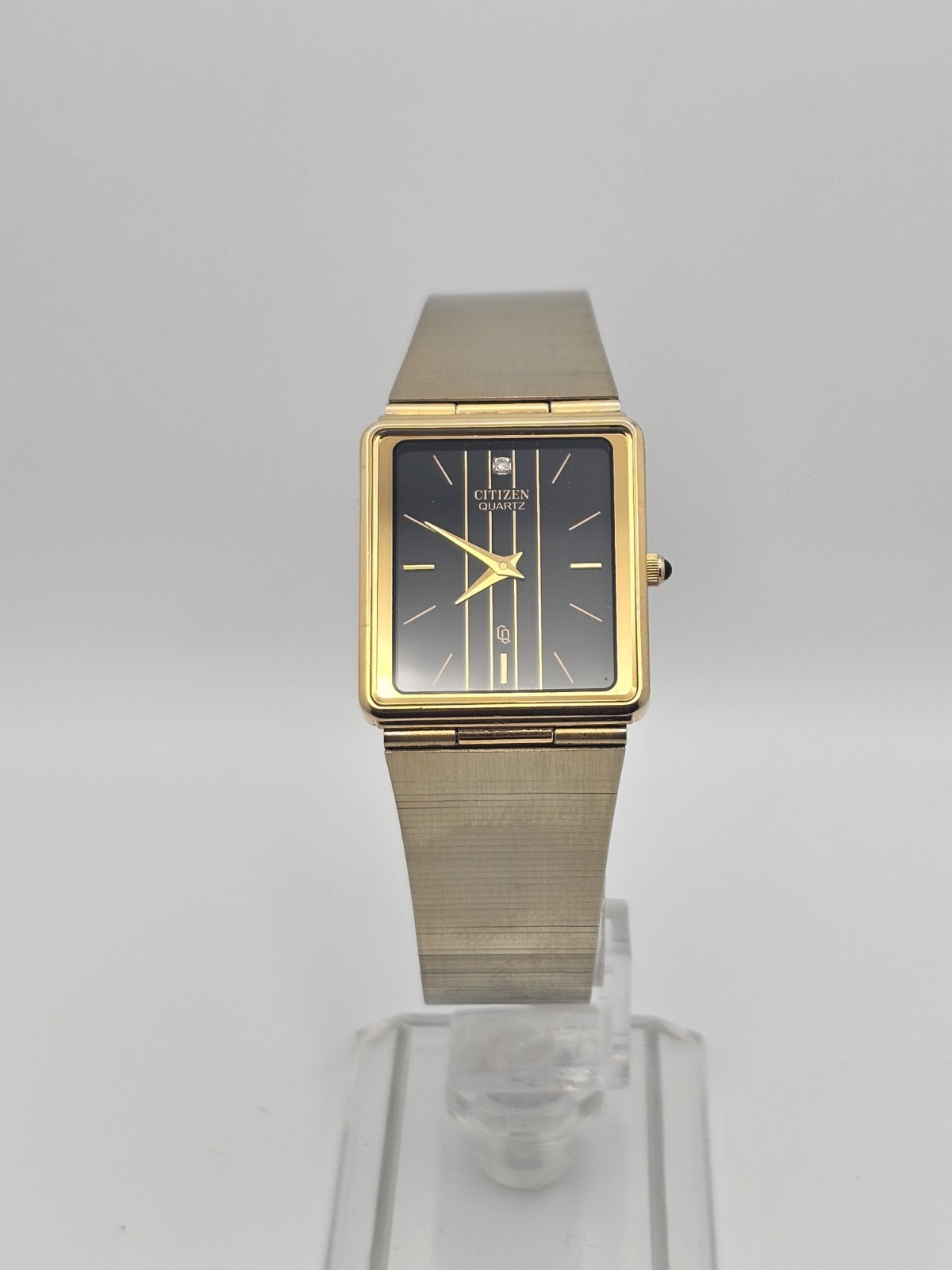 Vintage Rare 1985 Citizen CQ Men Analog Watch 2820-265742 Y Pinstripe Black Dial