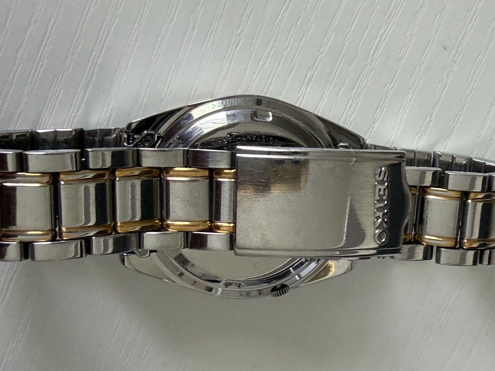 Seiko 5 Men’s Automatic 17J Day/Date Silver Dial Two-Tone Steel Bracelet Arabic