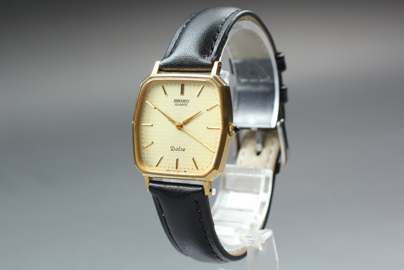 [Near Mint] Vintage SEIKO Dolce 7731-5120 Gold Dial Quartz Mens Watch From Japan