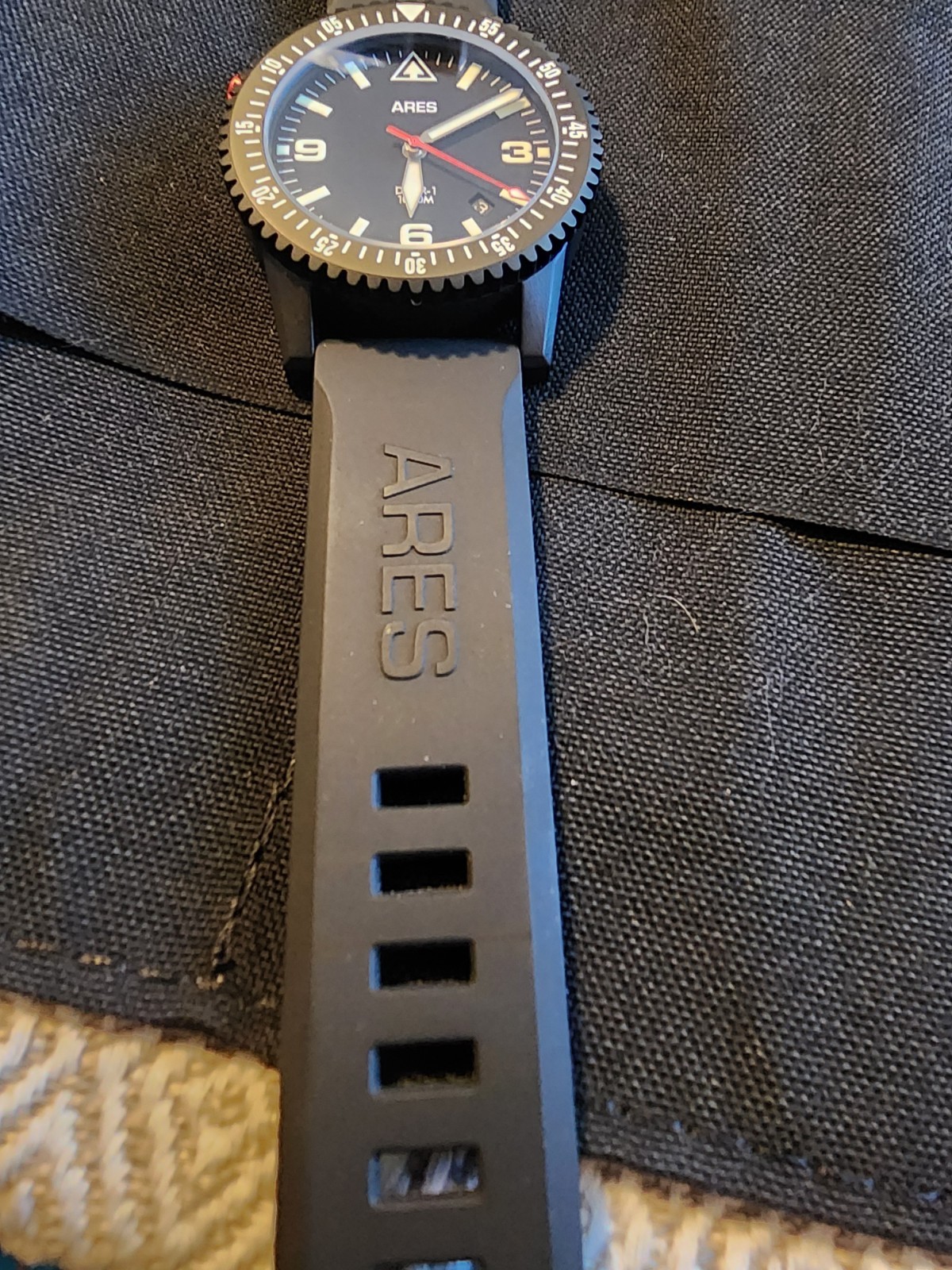 ARES DIVER-1 Mission Timer Swiss Automatic Date Dial in Deep Black