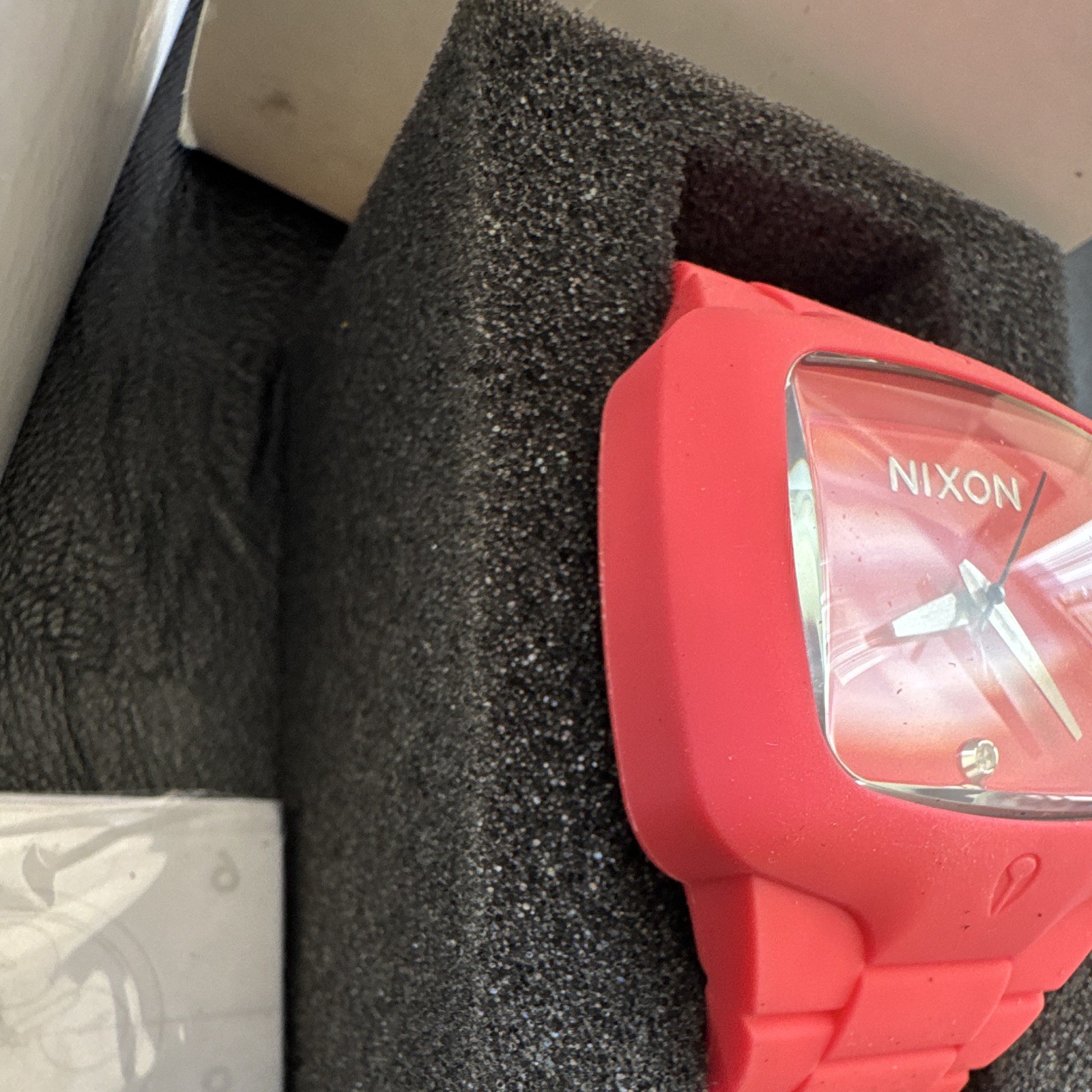 Nixon The Rubber Player Red Analog Quartz Watch Red Rubber Strap 100m Box Manual