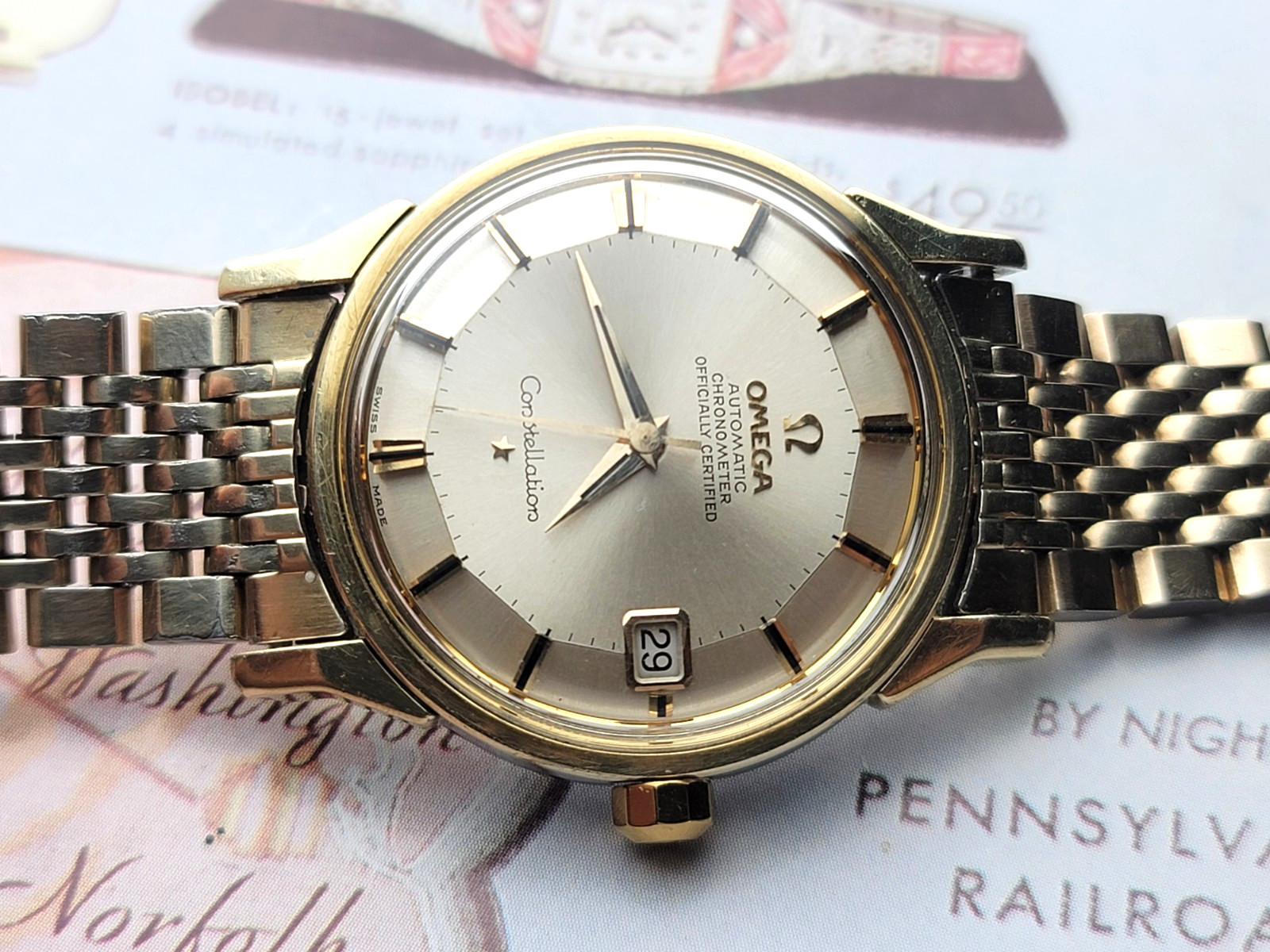 Vintage 14K / SS Omega Constellation Pie-Pan 168-005 caliber 561 .SERVICED.