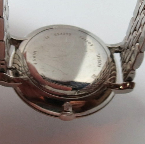 BEAUTIFUL WOMEN’S FOSSIL QUARTZ ES4205 MOTHER OF PEARL DIAL WRISTWATCH DATE RUNS