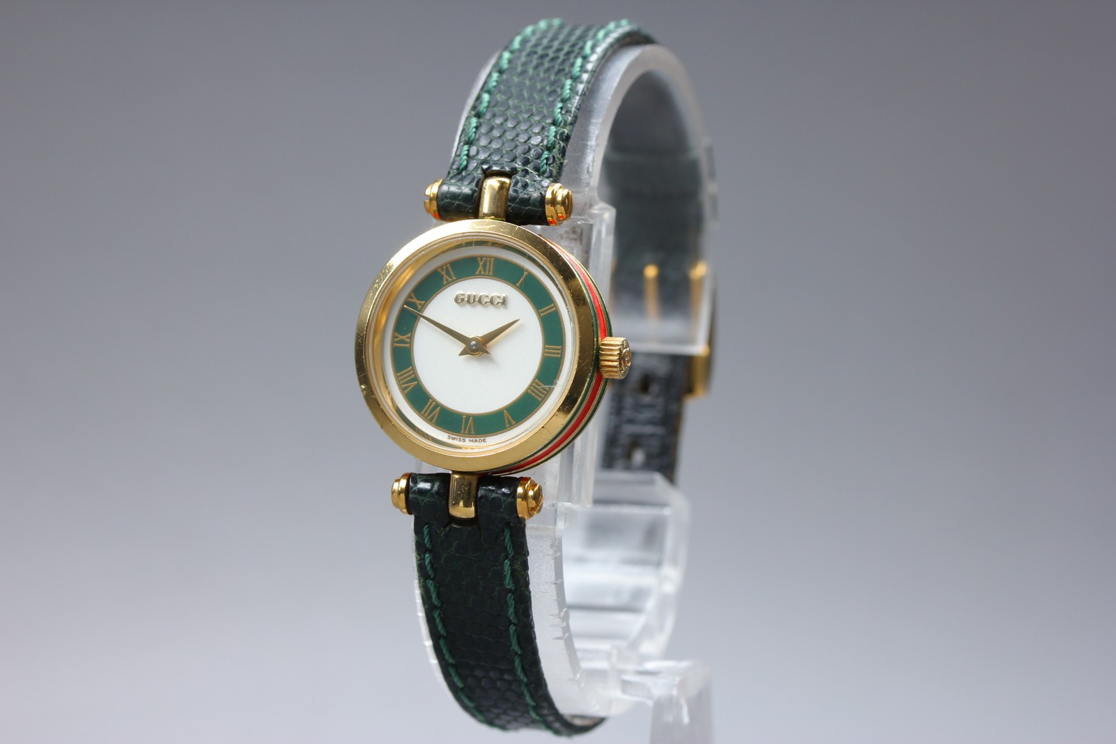 [Exc+5] GUCCI 2000L Green And White Dial Quartz Woman’s Watch JAPAN
