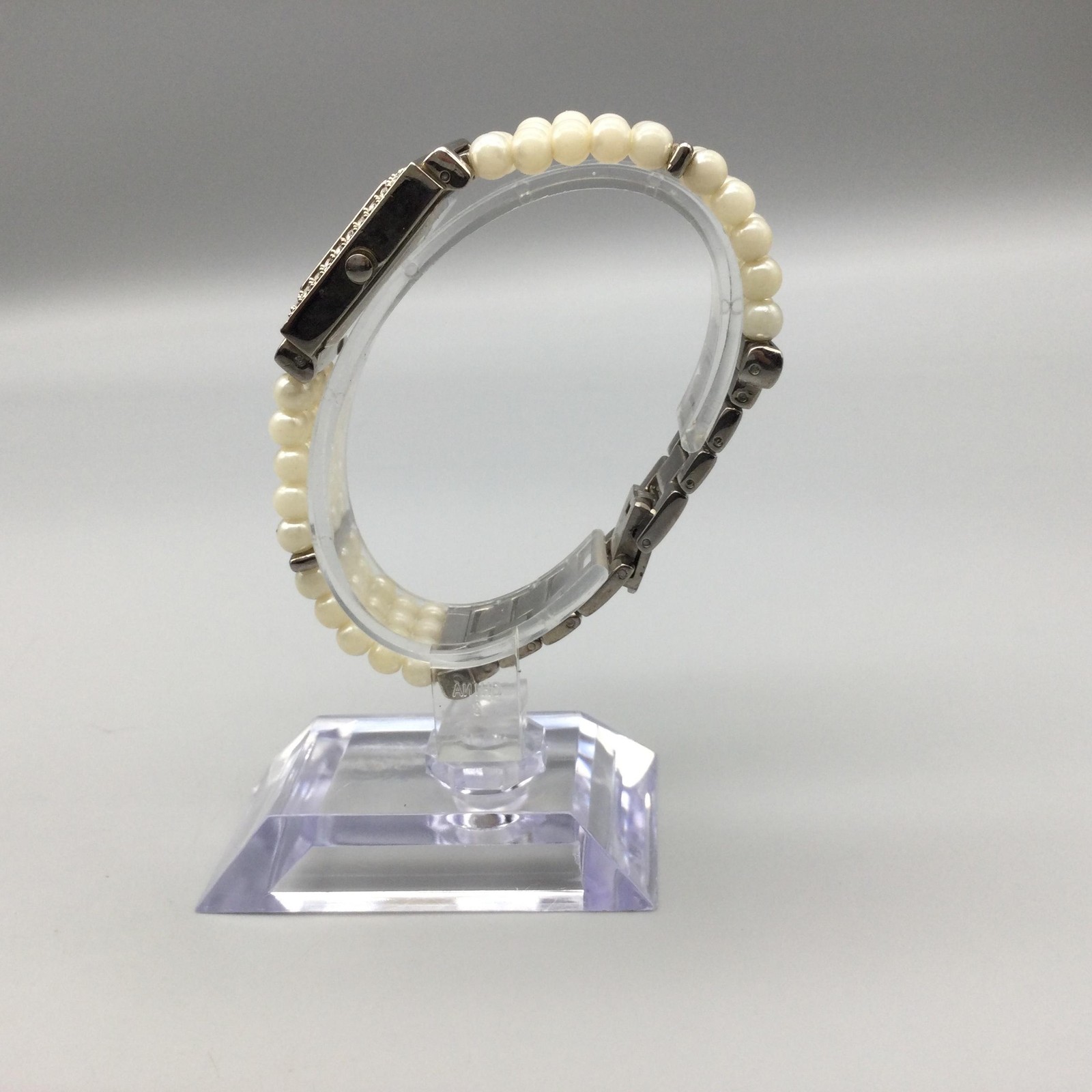 DF Womens Watch 20mm Silver Tone MOP Bracelet Faux Pearl New Battery 7.25″
