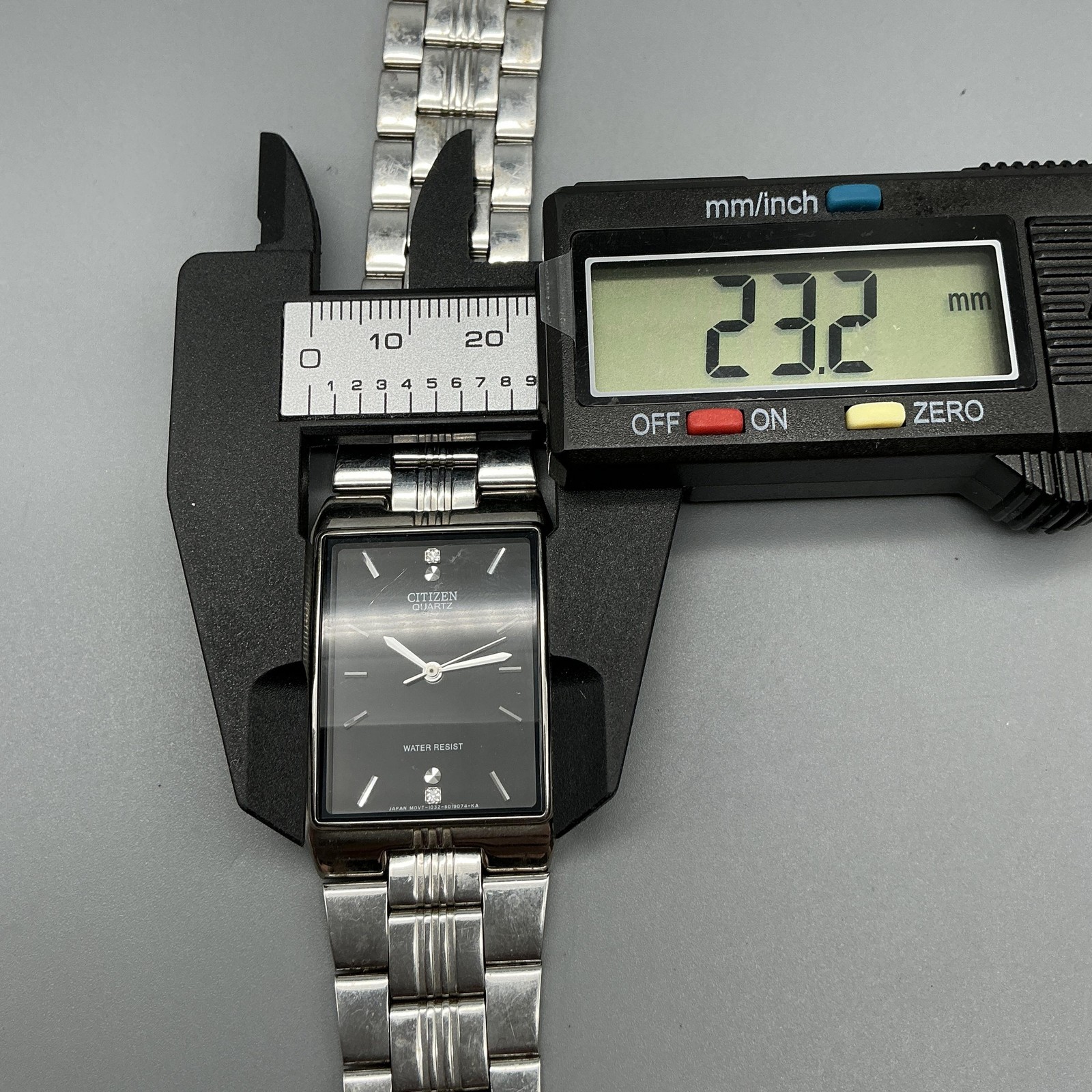 Citizen 1032-S010012 Mens Watch 23mm Black Dial Silver Tone New Battery 8″