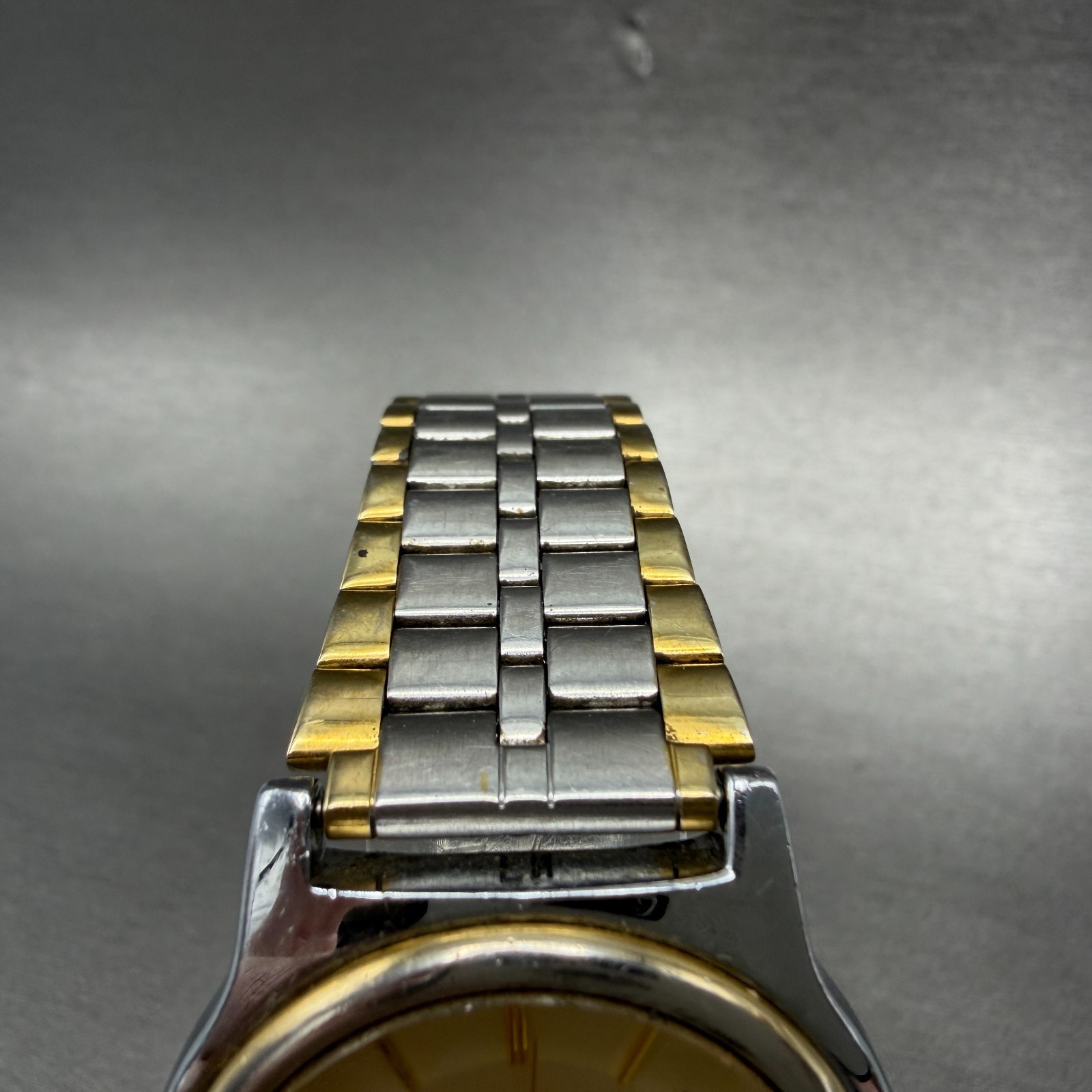 Citizen CQ Watch Unisex 33mm Champagne Dial Two Tone Round 6030-075099 New batt