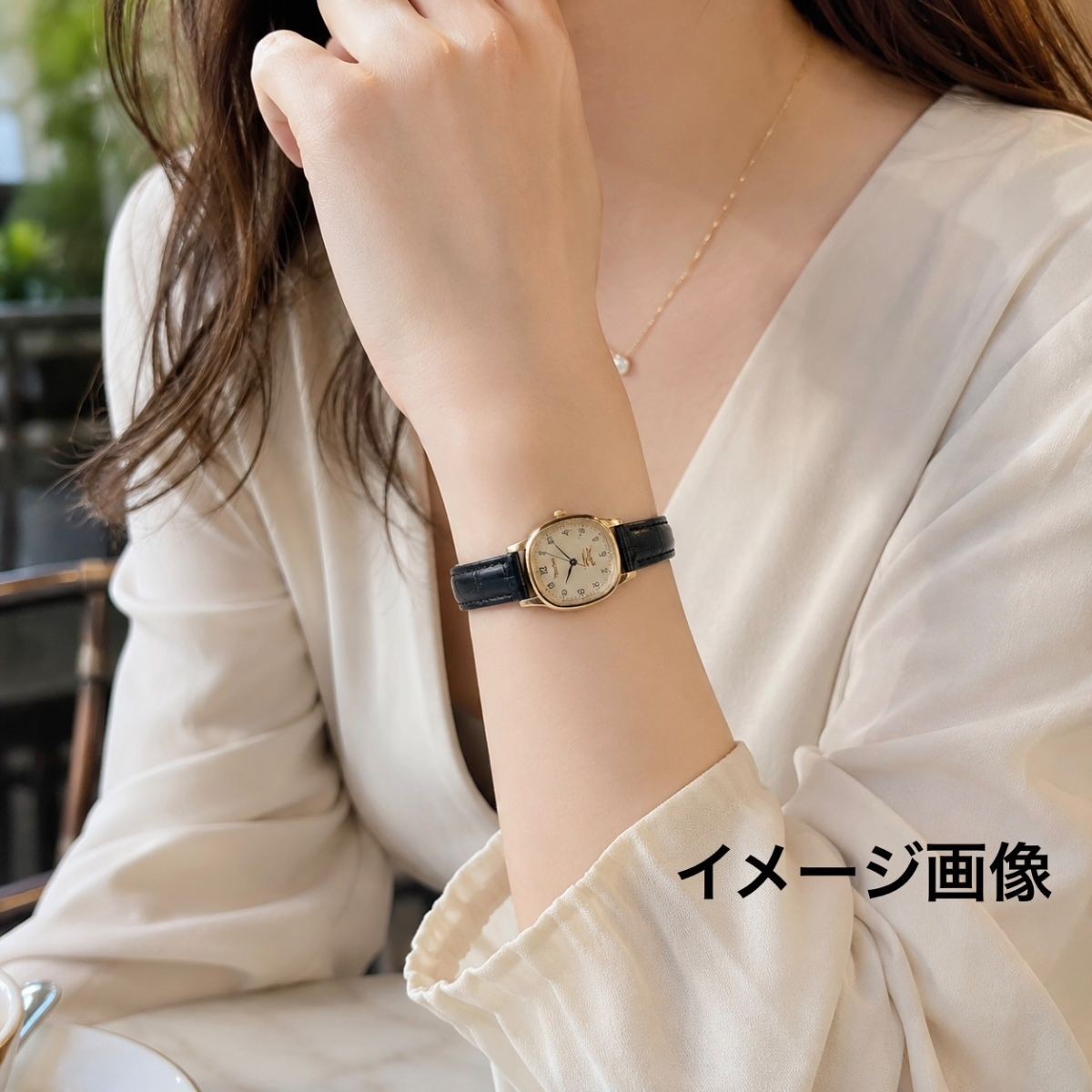 389 Burberry Ladies Watch Quartz New Battery Black Leather