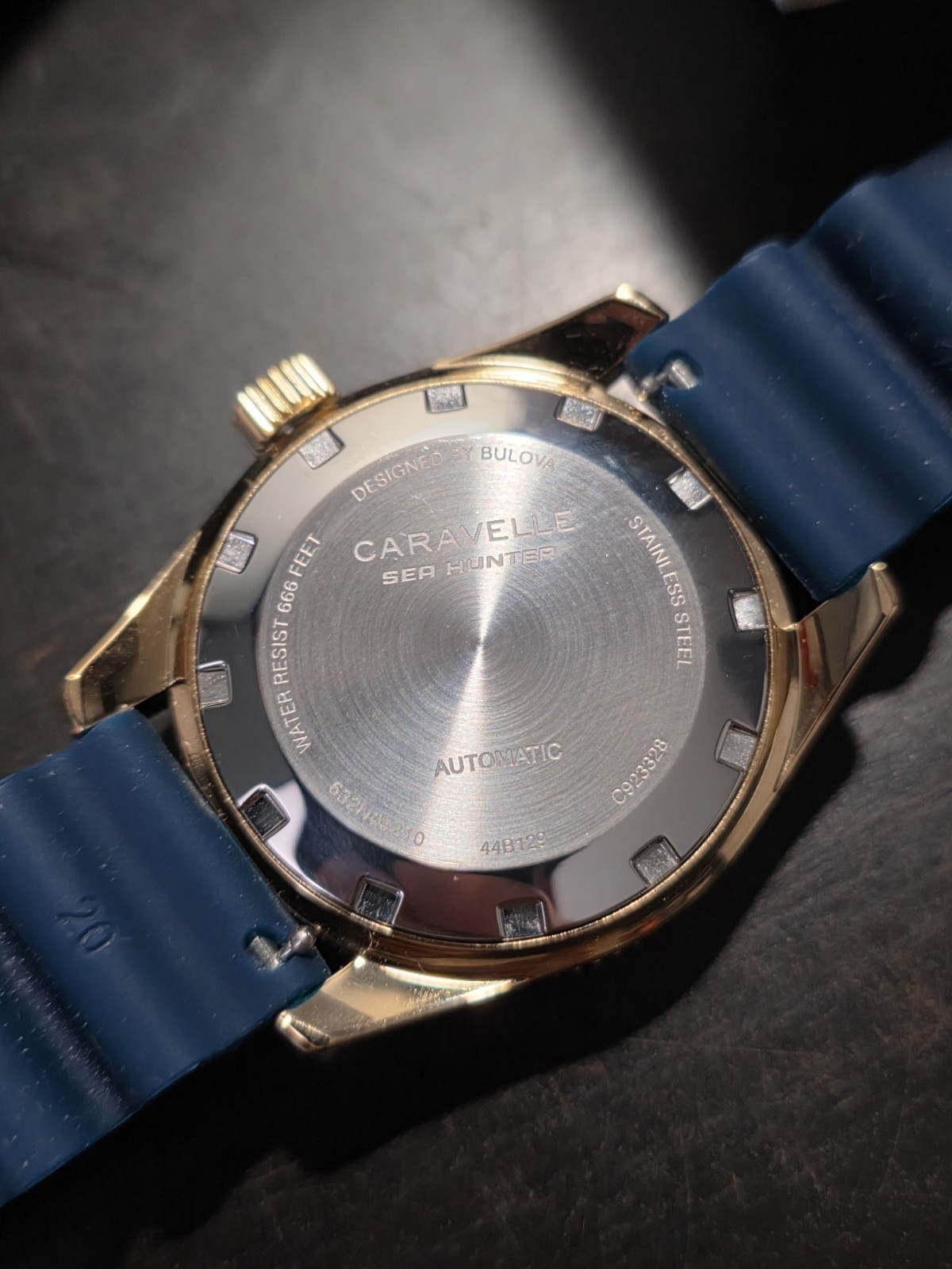 Vintage Caravelle Sea Hunter Dive Watch 44B129 Gold Blue Rubber Strap 2026 NEW