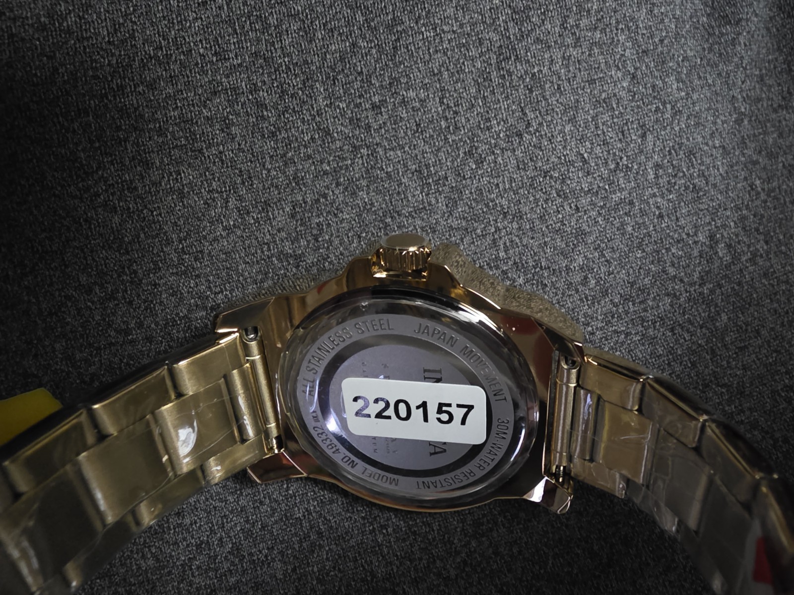 Invicta 49332 Black Dial Stainless Steel Watch Small Seconds NWT w/ Box