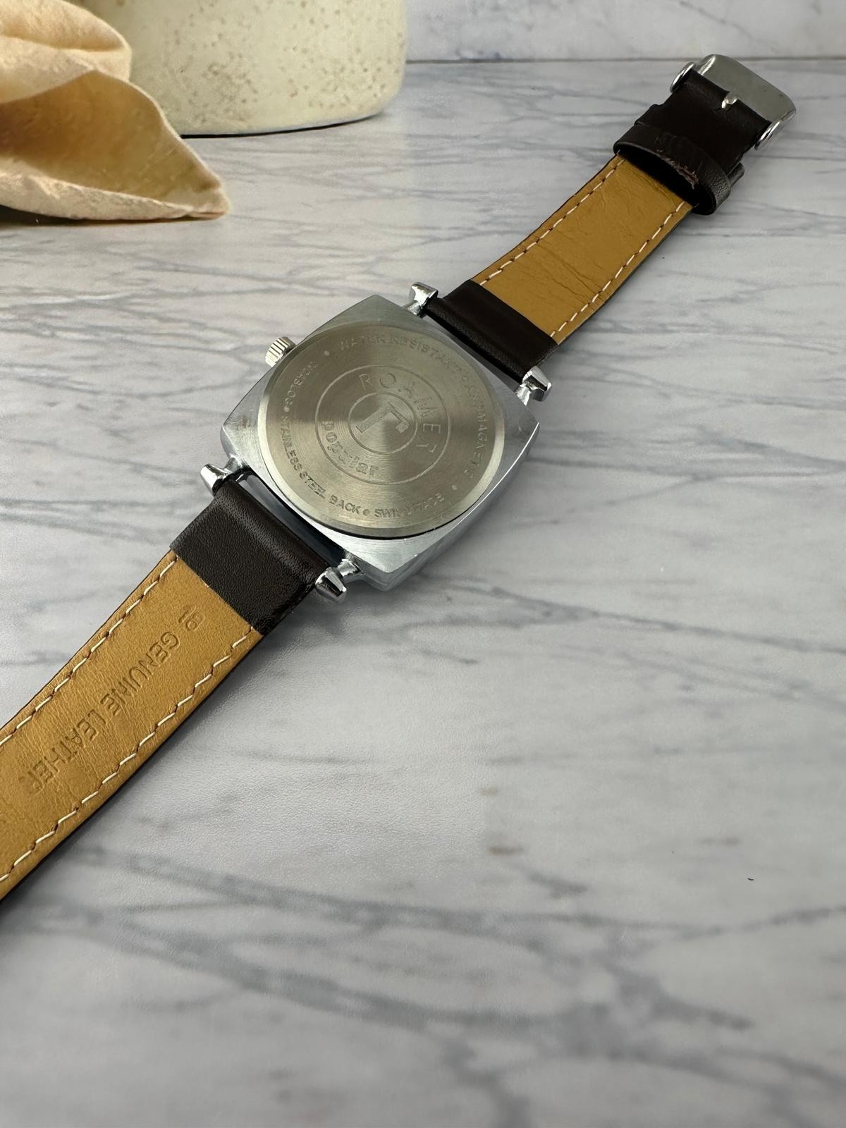 Vintage Roamer ST96 Hand Winding 17 Jewel Mechanical Men’s Wrist Watch