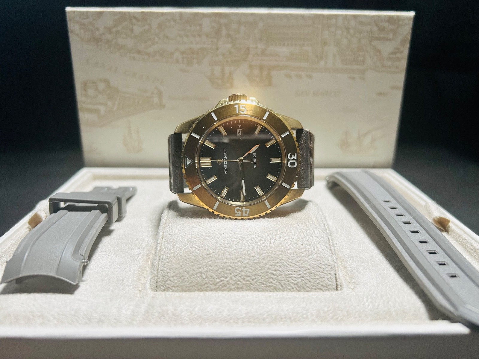 Venezianico Nereide Bronzo 4521555 Sellita Automatic Bronze Diver 300M Full Set