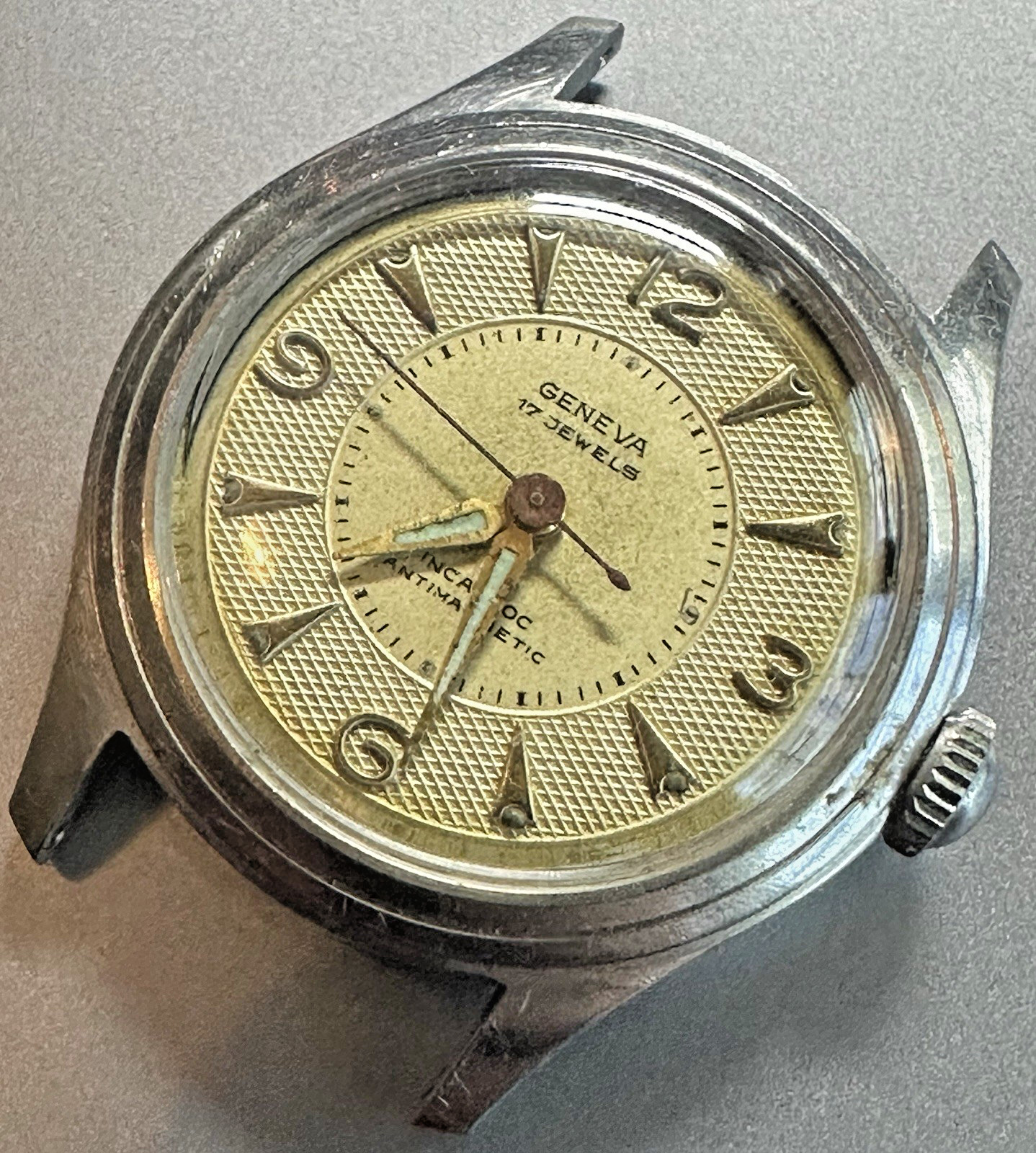 * Vintage 1940s MINTY BEAUTY! ELOGA Geneva Mens Wrist Watch 32mm RUNS S50