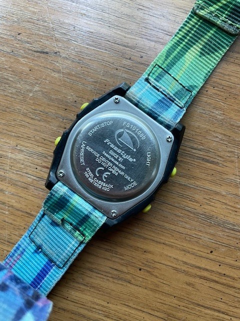 Shark Freestyle Shark Clip Night Vision Watch (Needs Battery) Classic Black