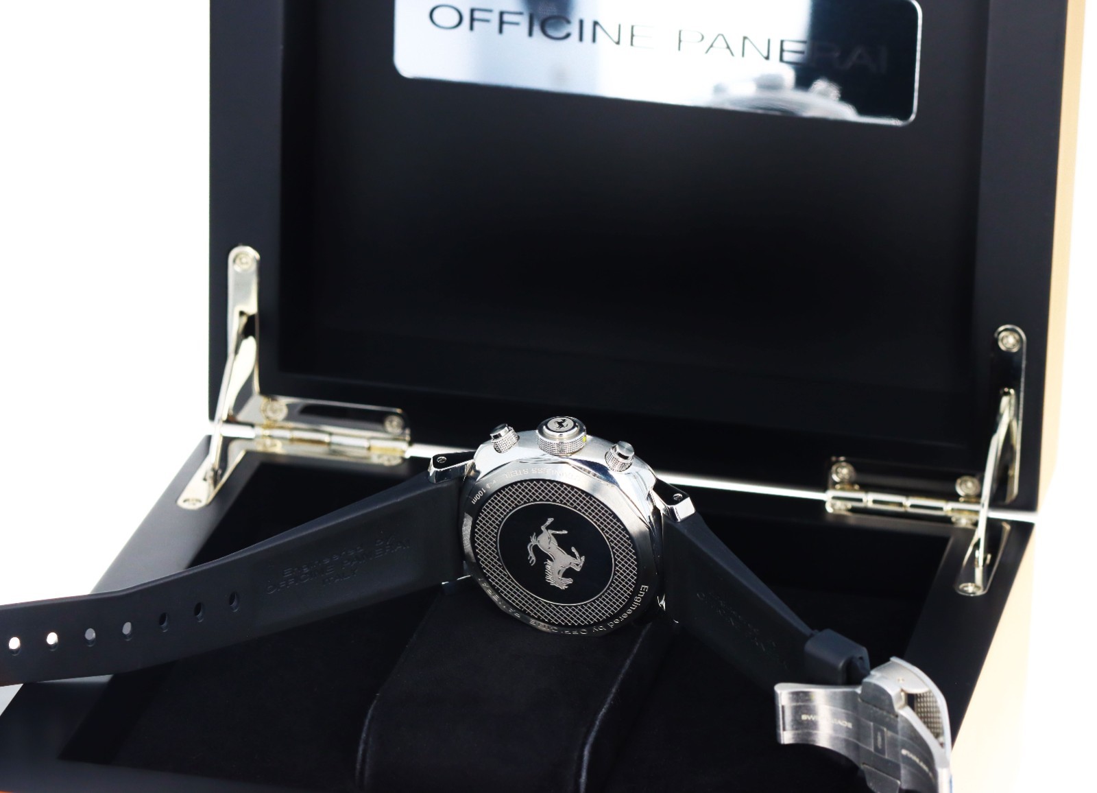 Panerai Ferrari Scuderia Chronograph, Black Dial, Limited to 800 -Steel FER00008