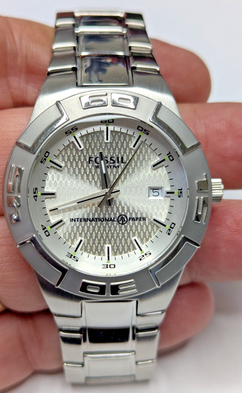 Fossil International Paper Men’s Watch w/ Date Quartz 10 ATM WR – Runs Tested