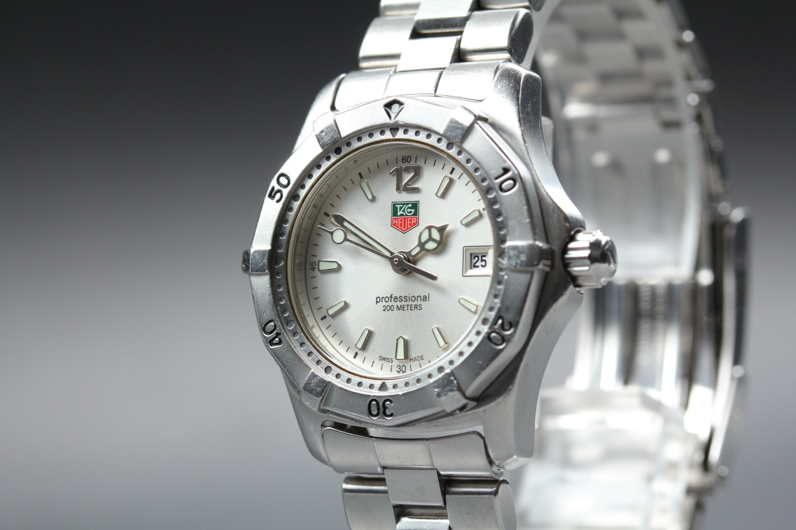 [ Near MINT ] TAG Heuer Professional 2000 WK1312-0 Silver Ladies Quartz QZ Watch