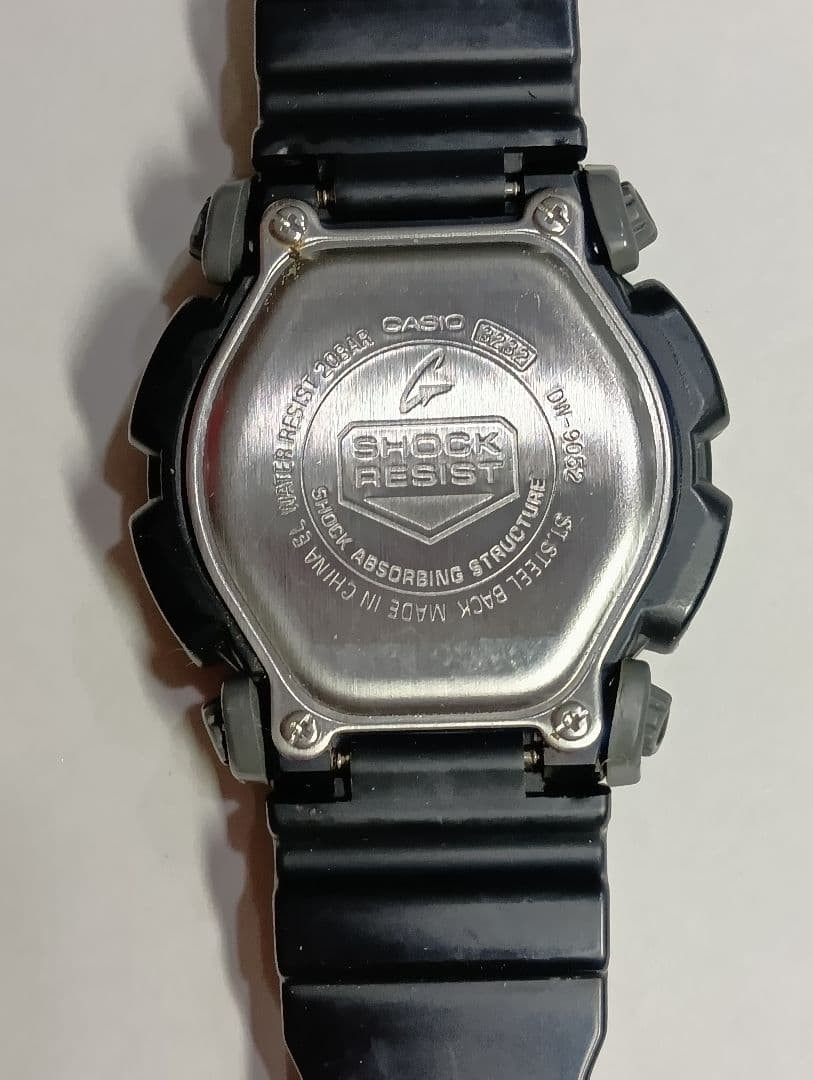 CASIO G-SHOCK DW-9052 Digital Watch (Battery Replaced) 【USED】