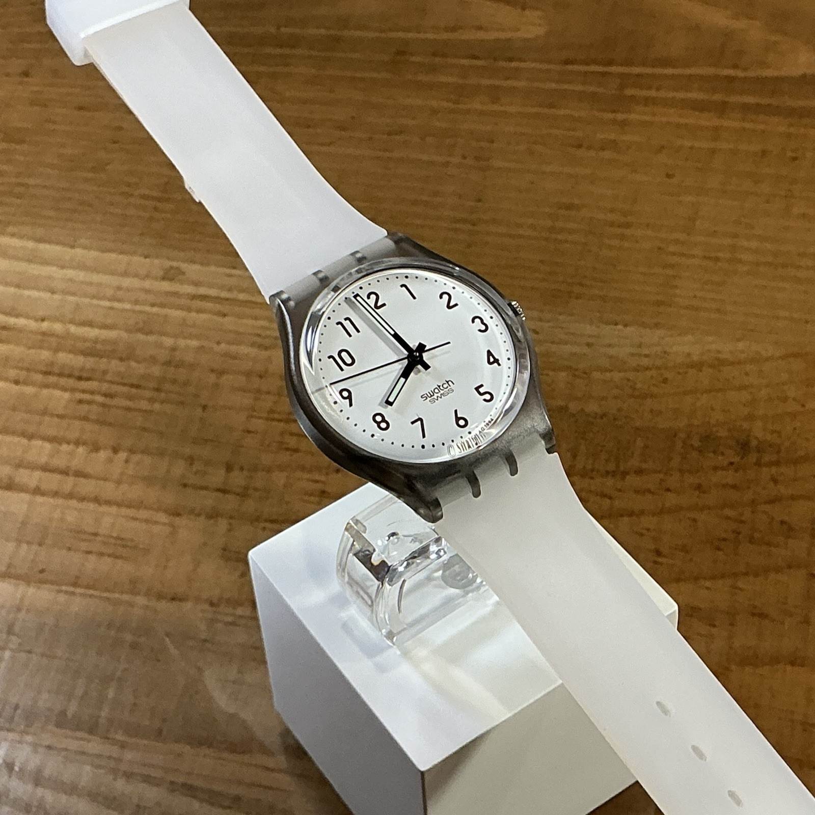 CLASSIC – SMOKED GREY – NEVER WORN [34mm ]