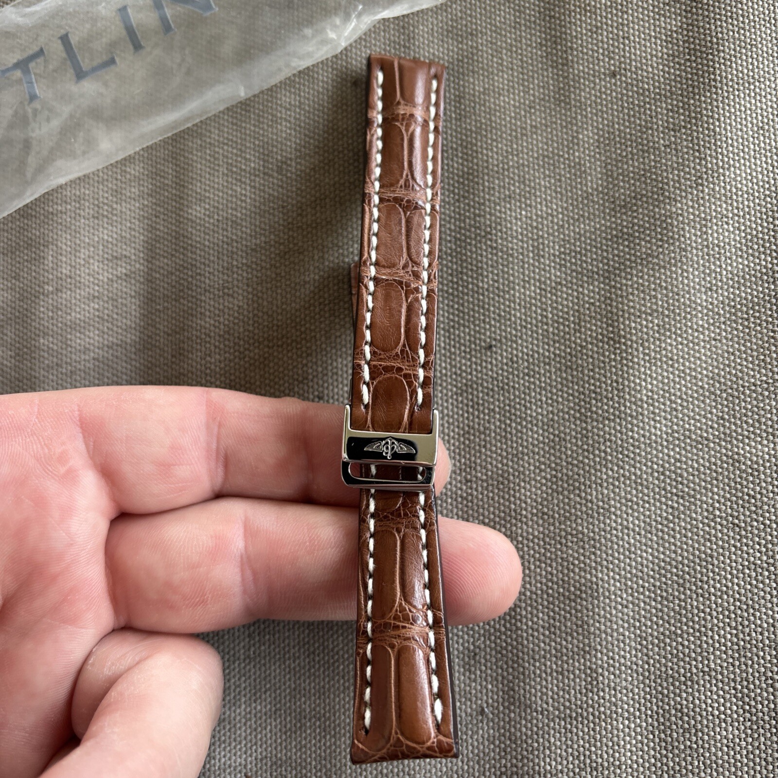 Original New Breitling 16-14 80 Leather Bracelet Band for Folding Clasp 226