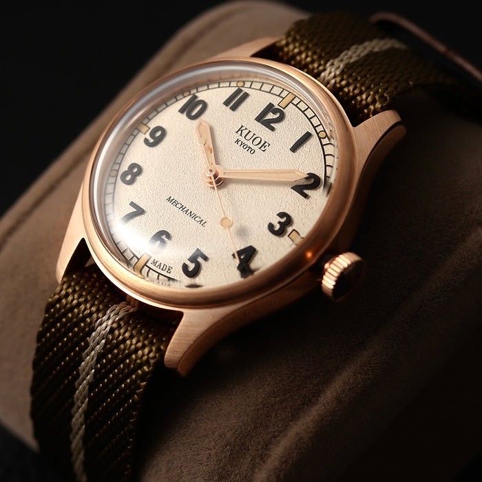 KUOE KYOTO OLD SMITH 90-002 35mm case Automatic Ivory Dial khaki Strap New Japan