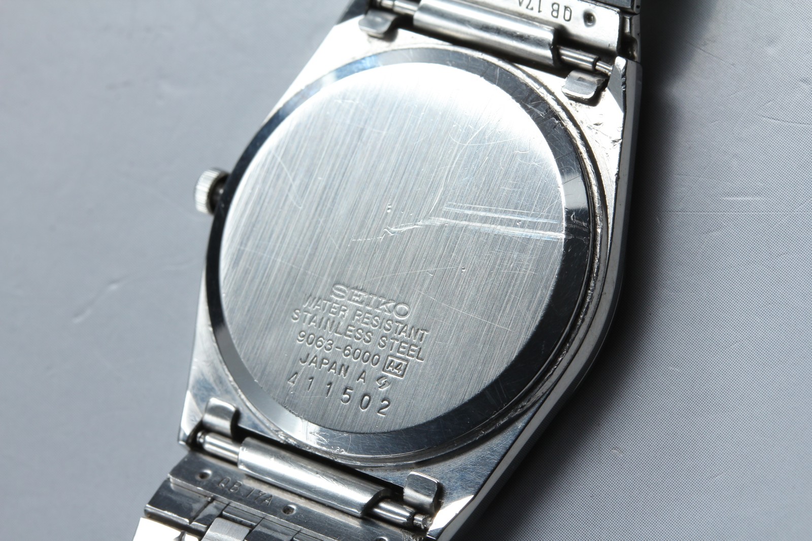 [Near MINT] SEIKO MAJESTA 9063-6000 silver DayDate Quartz Men’s Watch From JAPAN
