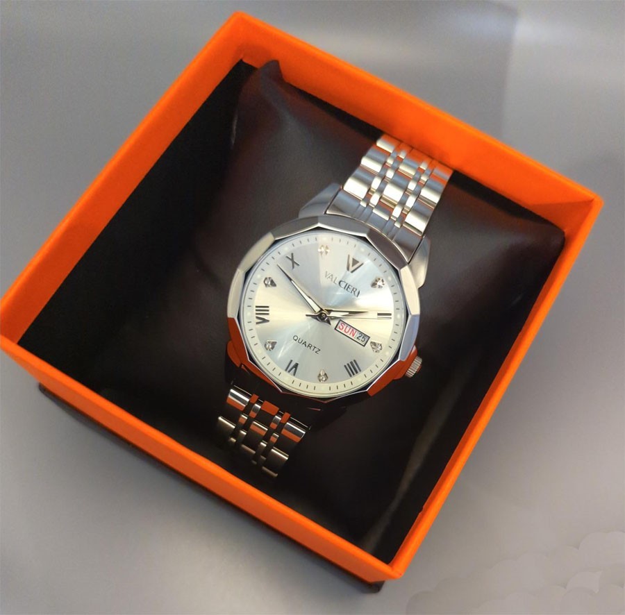 Valcieri Riviera Premium Men’s Quartz Watch – Brand New w/ Original Box/ Papers