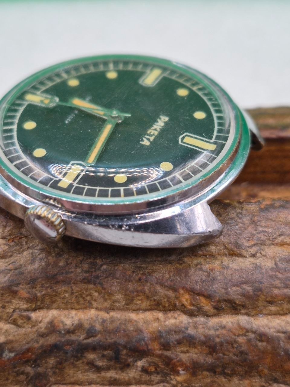 Vintage Soviet mechanical wristwatch RAKETA 2609 HА.