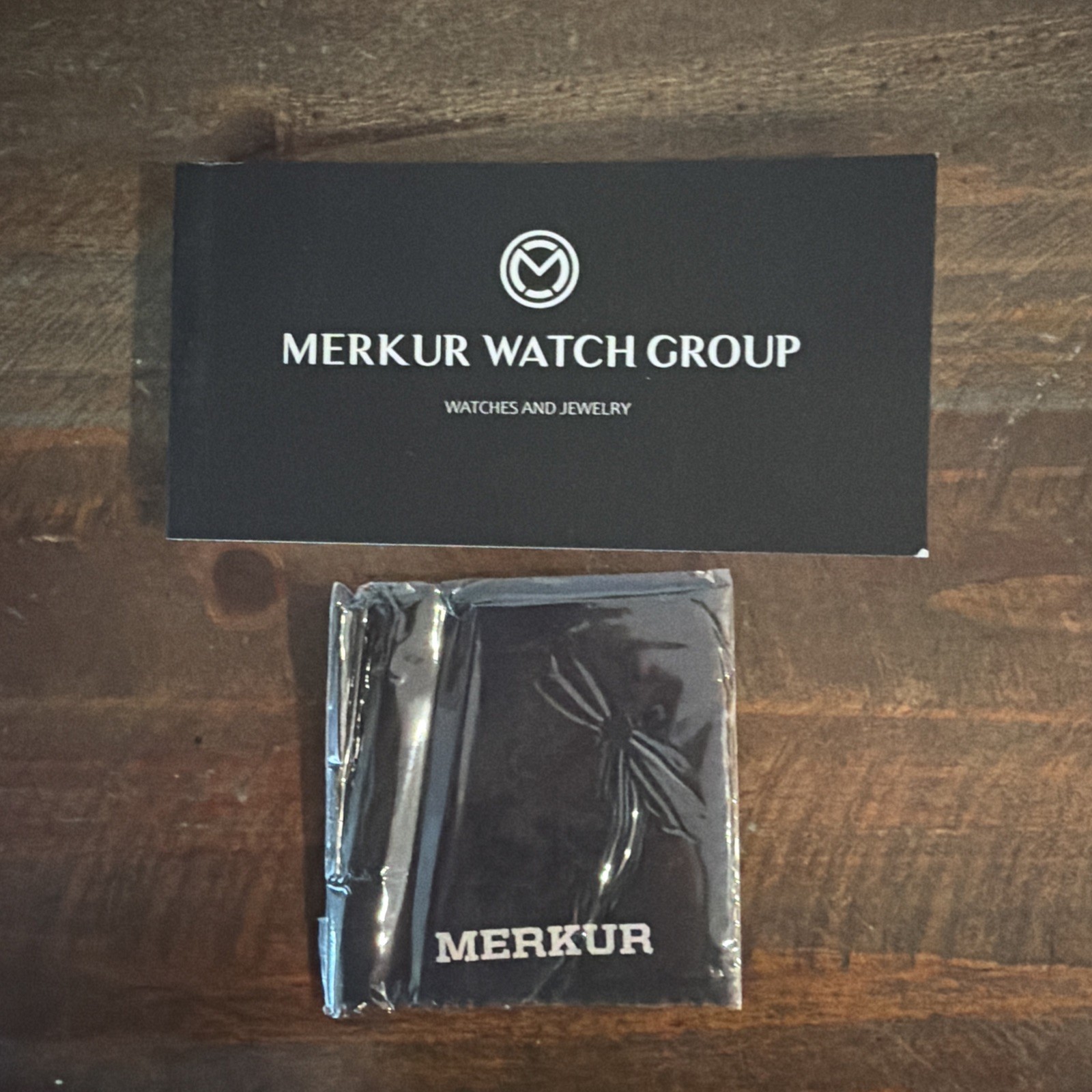 Merkur Worldtime Manual Wind Watch Mineral Crystal, 38.5MM/20MM/13MM