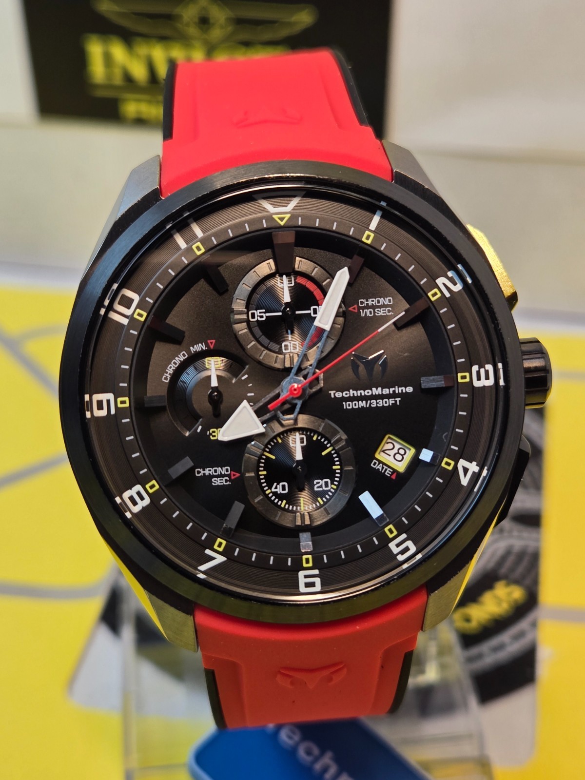 TechnoMarine Ocean Quantum Sport Men’s Watch 44mm Chrono Red & Black NEW!