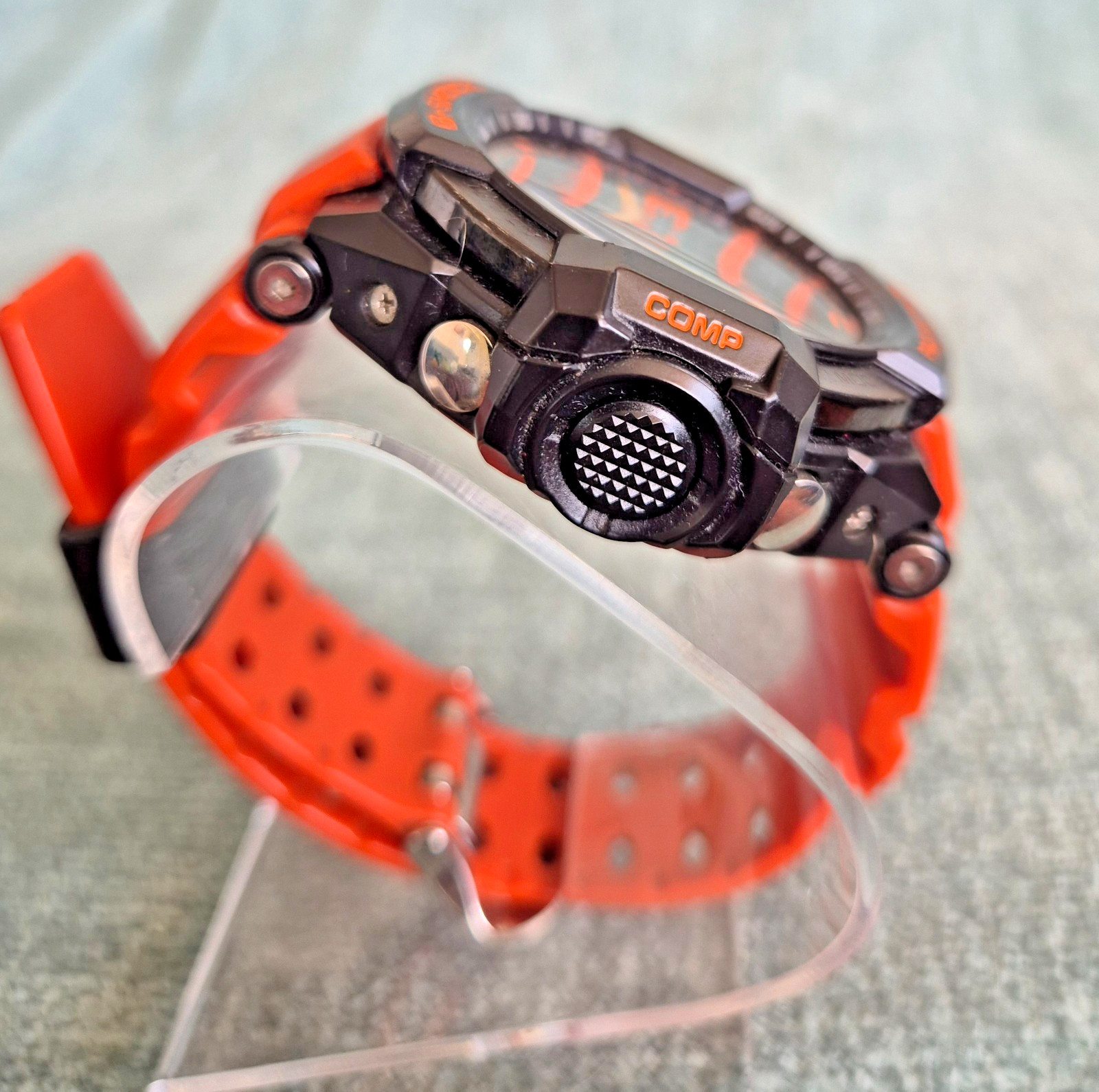 Casio G-Shock GA-1000-4A – Gravitymaster – Orange – Compass – Thermometer