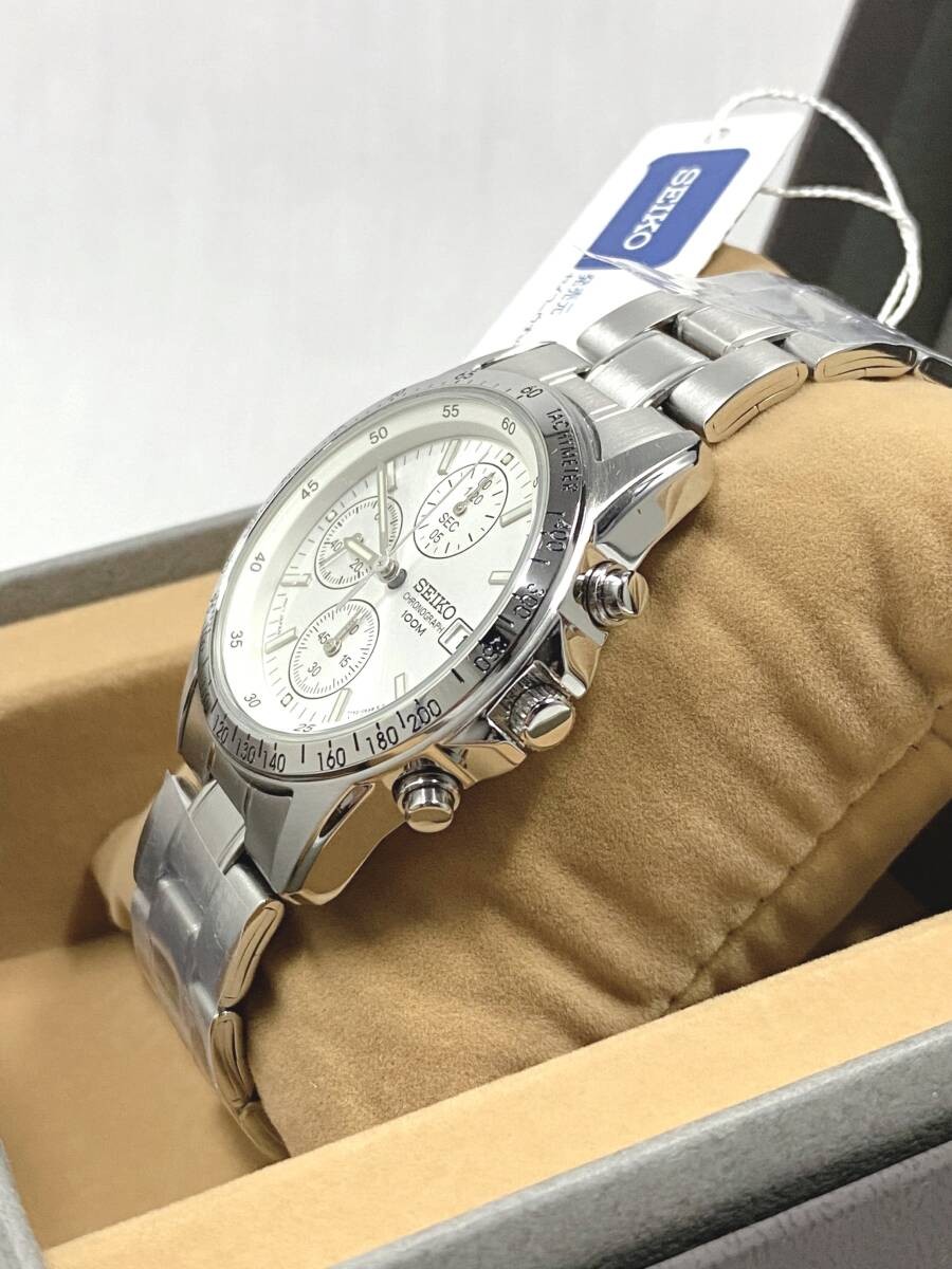 New SEIKO (Seiko) Watch White Chronograph Waterproof Calendar Overseas Item Reve