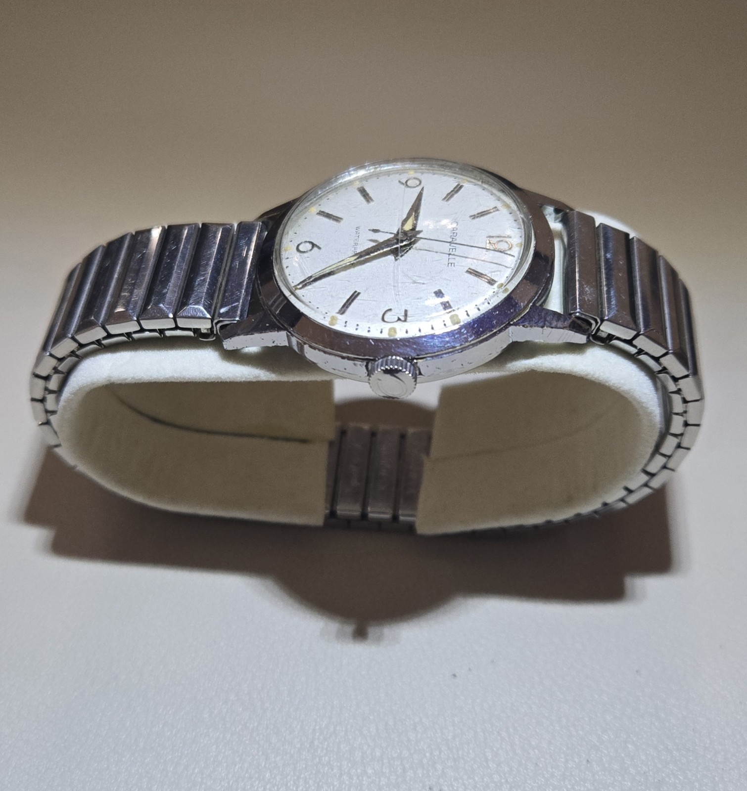 Caravelle Men’s Vintage Manual Wind Watch White Dial Silver Bracelet 33mm
